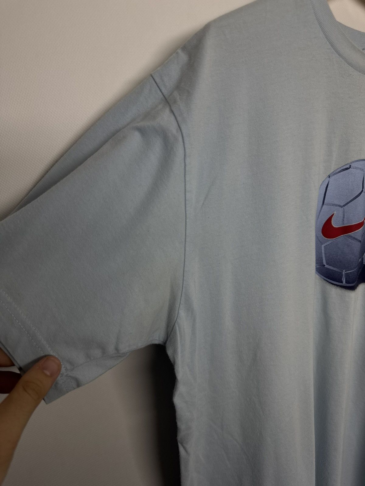 Nike Nike Vintage y2k T-Shirt Big Logo Size US XL / EU 56 / 4 - 7 Thumbnail