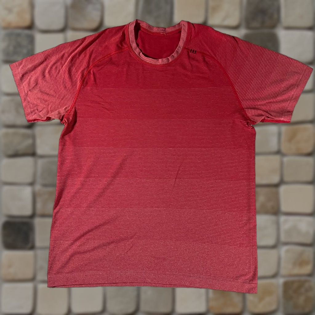Lululemon VINTAGE Lululemon Metal Vent Tech T-Shirt Men Red L Size US L / EU 52-54 / 3 - 1 Thumbnail