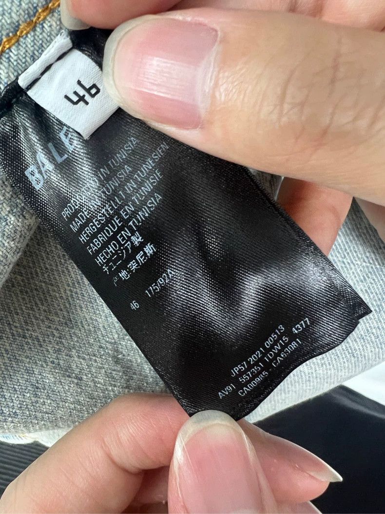Balenciaga Balenciaga Back fluorescent green letter logo denim jacket Size US S / EU 44-46 / 1 - 4 Thumbnail
