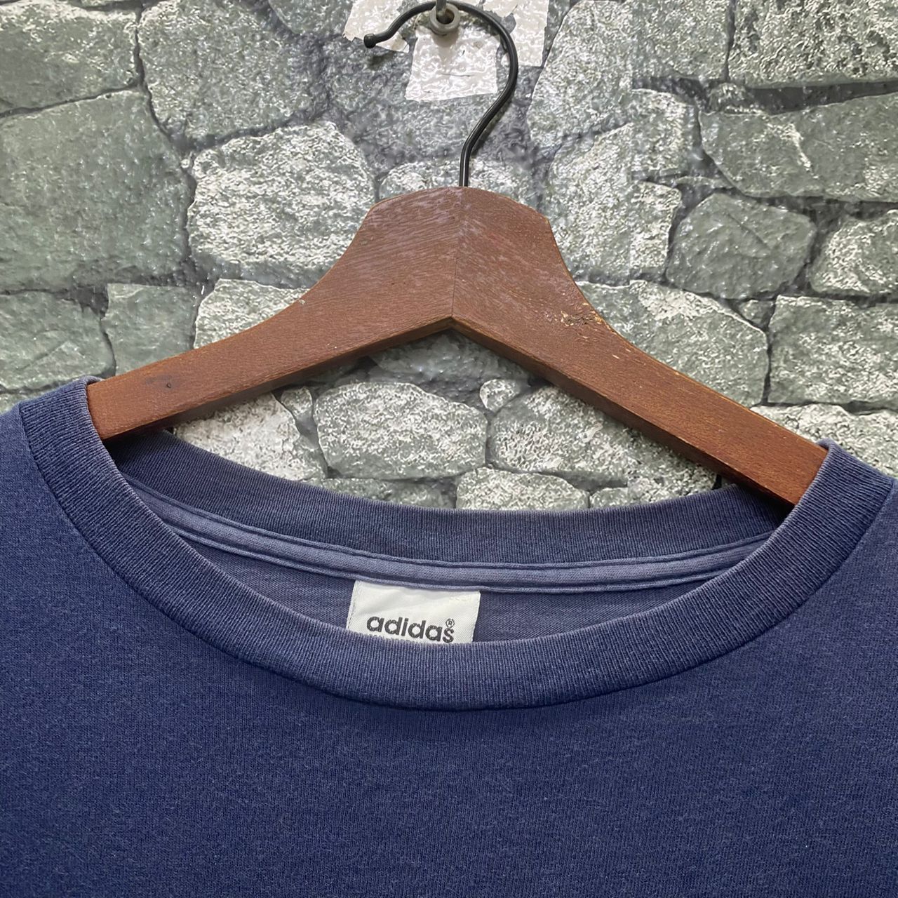 Adidas Vintage 90s Adidas Big Logo Distressed Tshirt Size US M / EU 48-50 / 2 - 5 Thumbnail