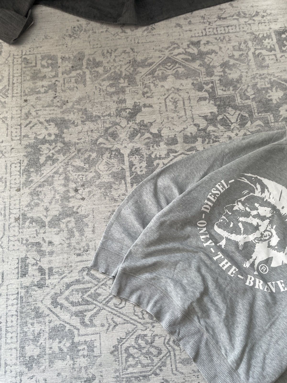 Diesel Vintage Diesel Sweatshirt Big Logo Boxy Archival Japanese Size US M / EU 48-50 / 2 - 3 Thumbnail