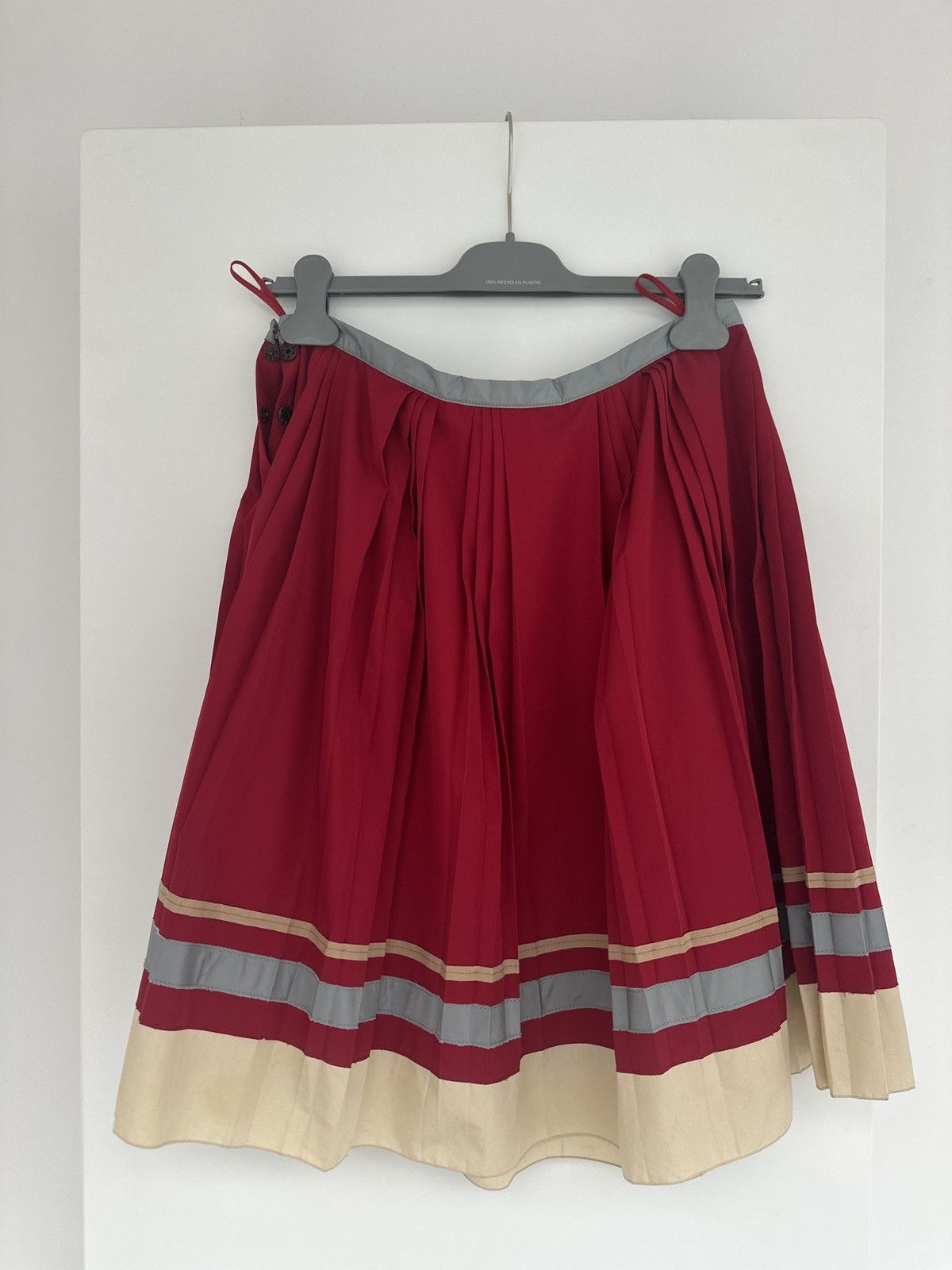 Prada Prada Vintage Skirt Size 28" / US 6 / IT 42 - 2 Thumbnail