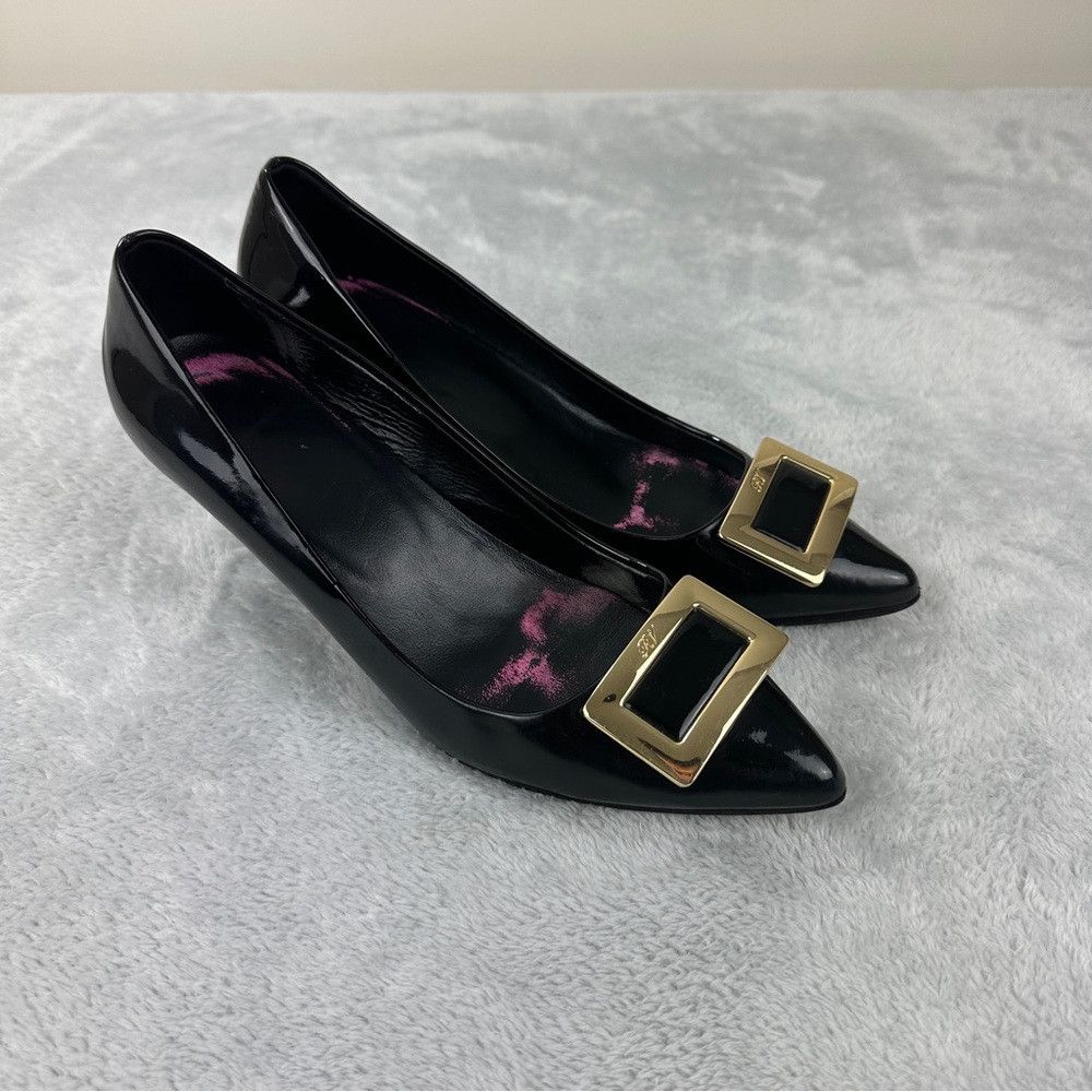 Roger Vivier Paris Trompette Pumps in Patent Leather Women