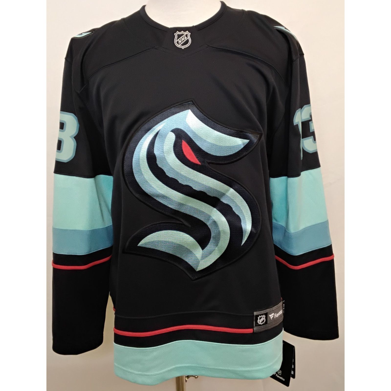 Other NHL Fanatics Seattle Kraken Jersey Brandon Tanev Men's S NWT Size US S / EU 44-46 / 1 - 2 Thumbnail