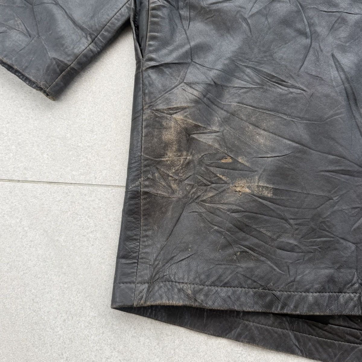 Balenciaga Balenciaga Leather Distressed Coat Black Oversized Jacket Size US L / EU 52-54 / 3 - 15 Thumbnail