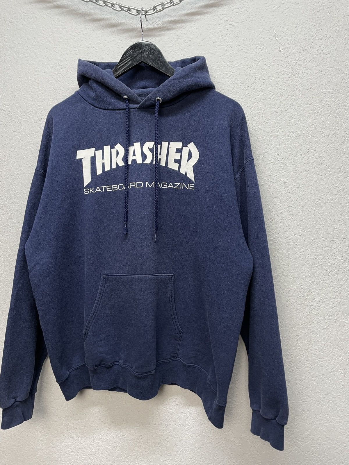 Thrasher Vintage Thrasher Navy Boxy Hoodie Skateboard Magazine Logo Size US M / EU 48-50 / 2 - 4 Thumbnail
