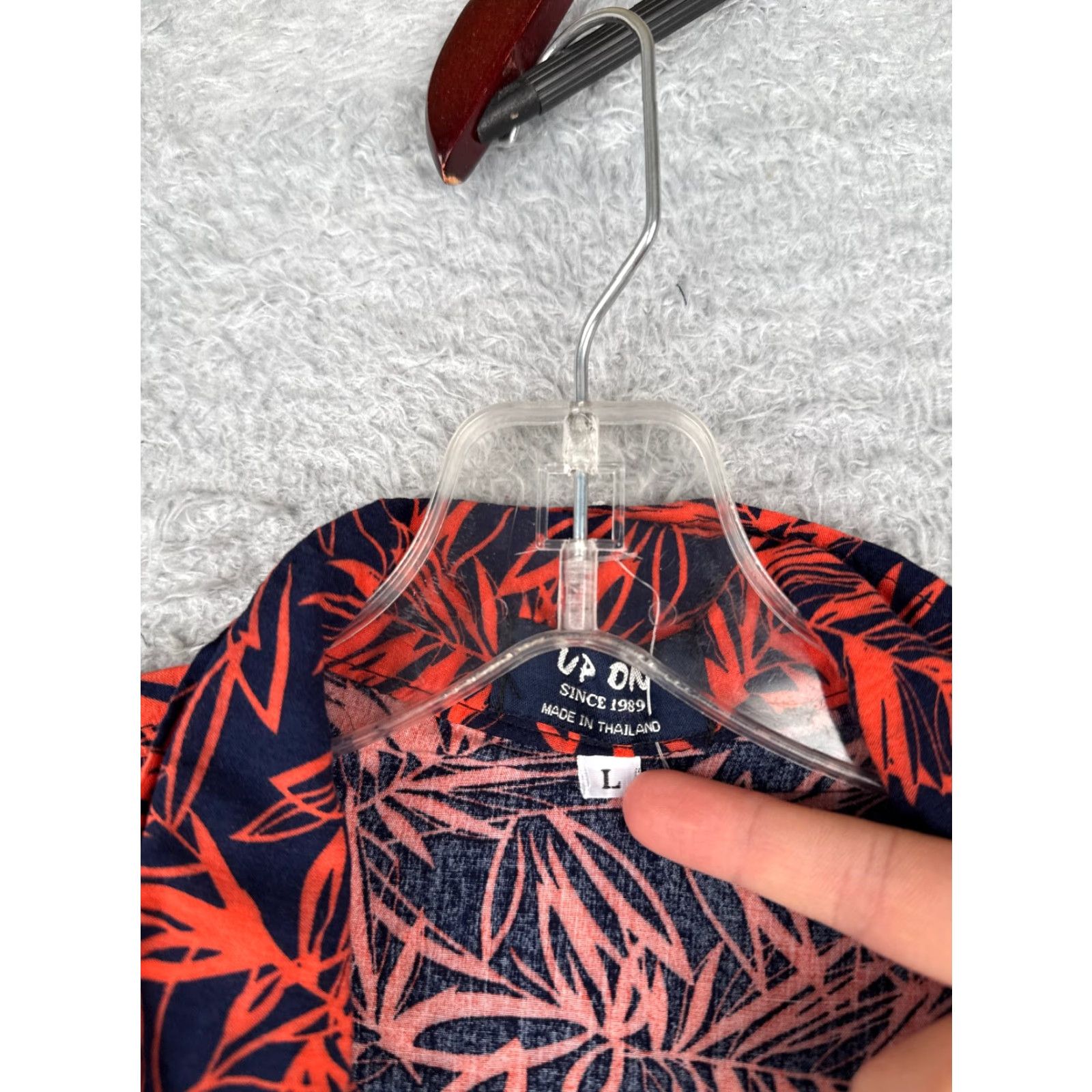 Vintage Up On Hawaiian Shirt Men L Blue Red Floral Palm Leaf Button-Up Rayon Short Sleeve Casual Shirt Size US L / EU 52-54 / 3 - 7 Thumbnail