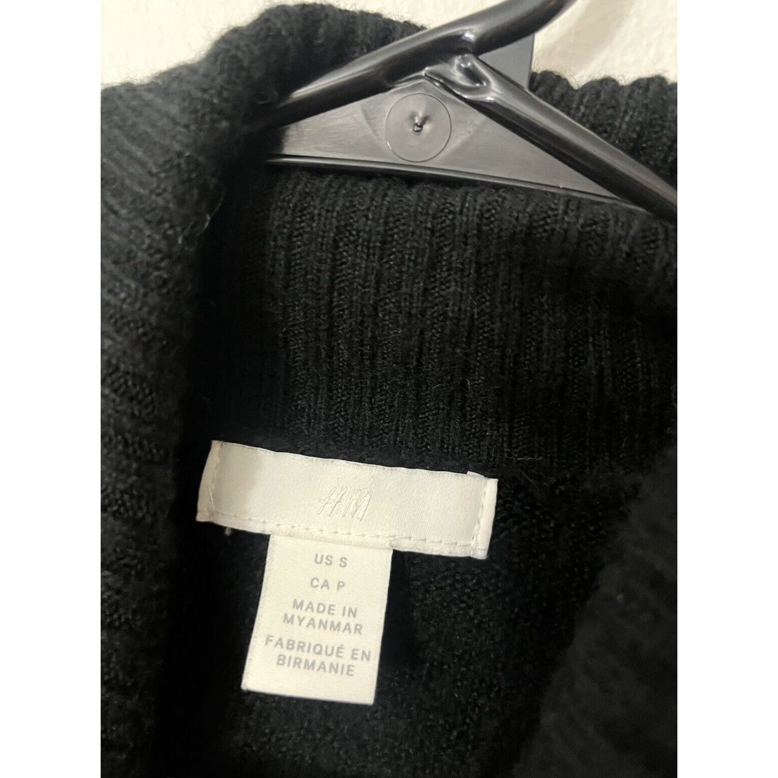H&M VINTAGE H&M Black Tight Knit Sweater Womens S Pullover Turtleneck Acrylic Knit Size S / US 4 / IT 40 - 2 Thumbnail