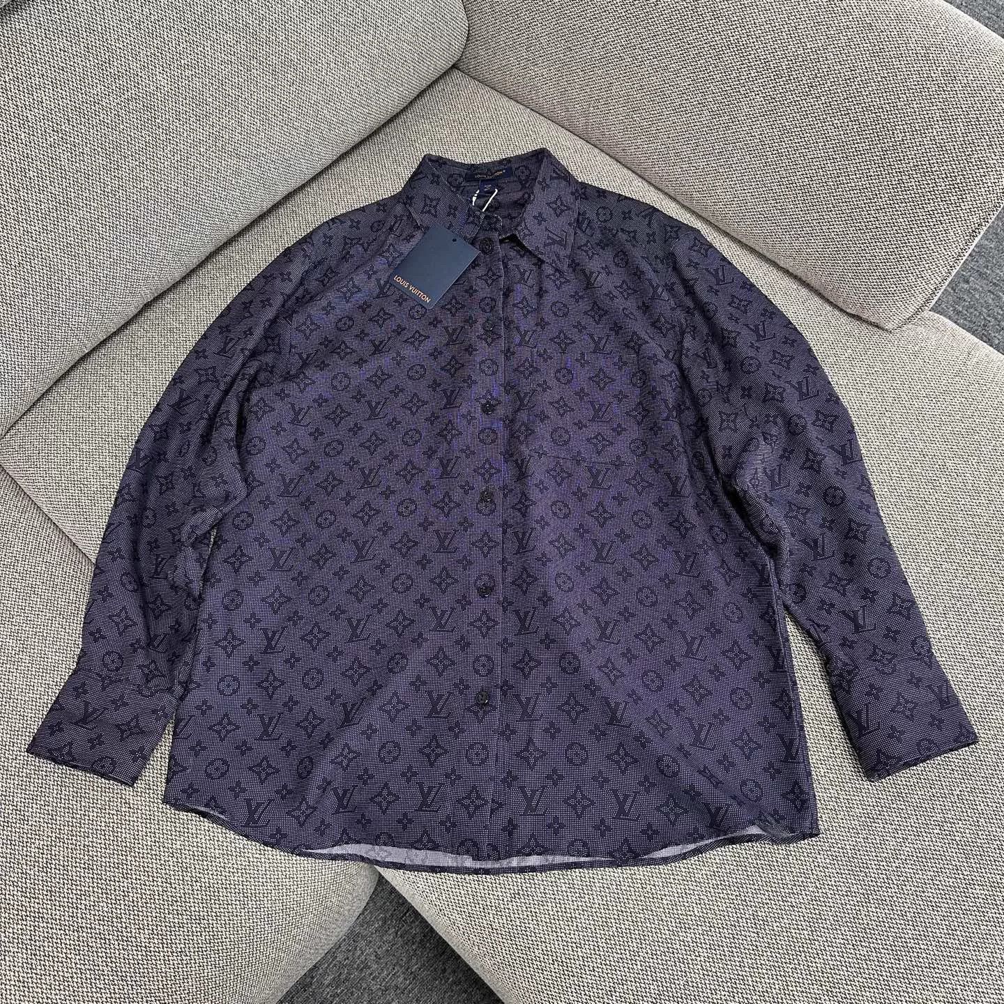 Louis Vuitton Louis Vuitton Purple Logo Silk Shirt SS23 Size US M / EU 48-50 / 2 - 1 Thumbnail