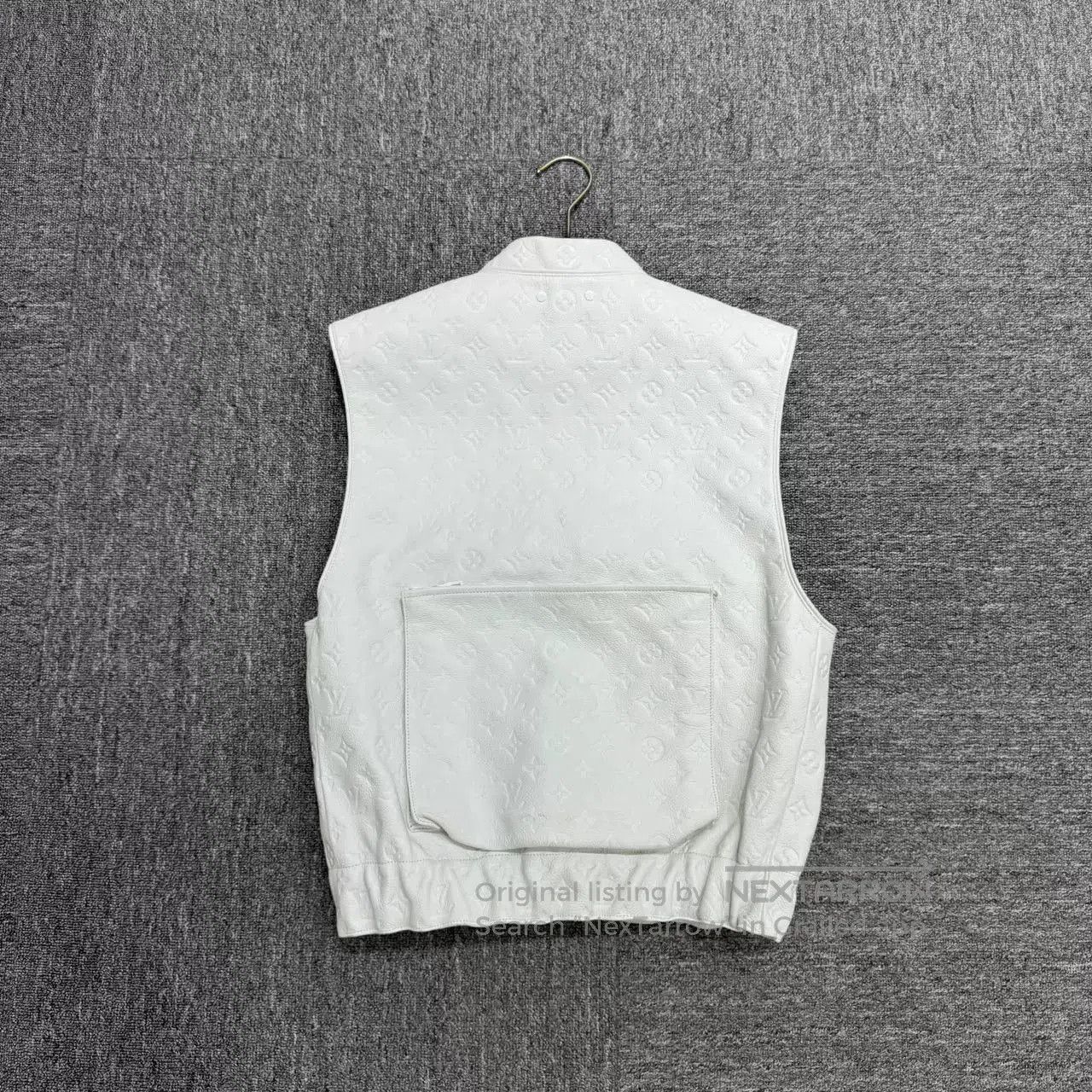 Louis Vuitton Louis Vuitton White Monogram Logo Vest. Size US M / EU 48-50 / 2 - 7 Thumbnail