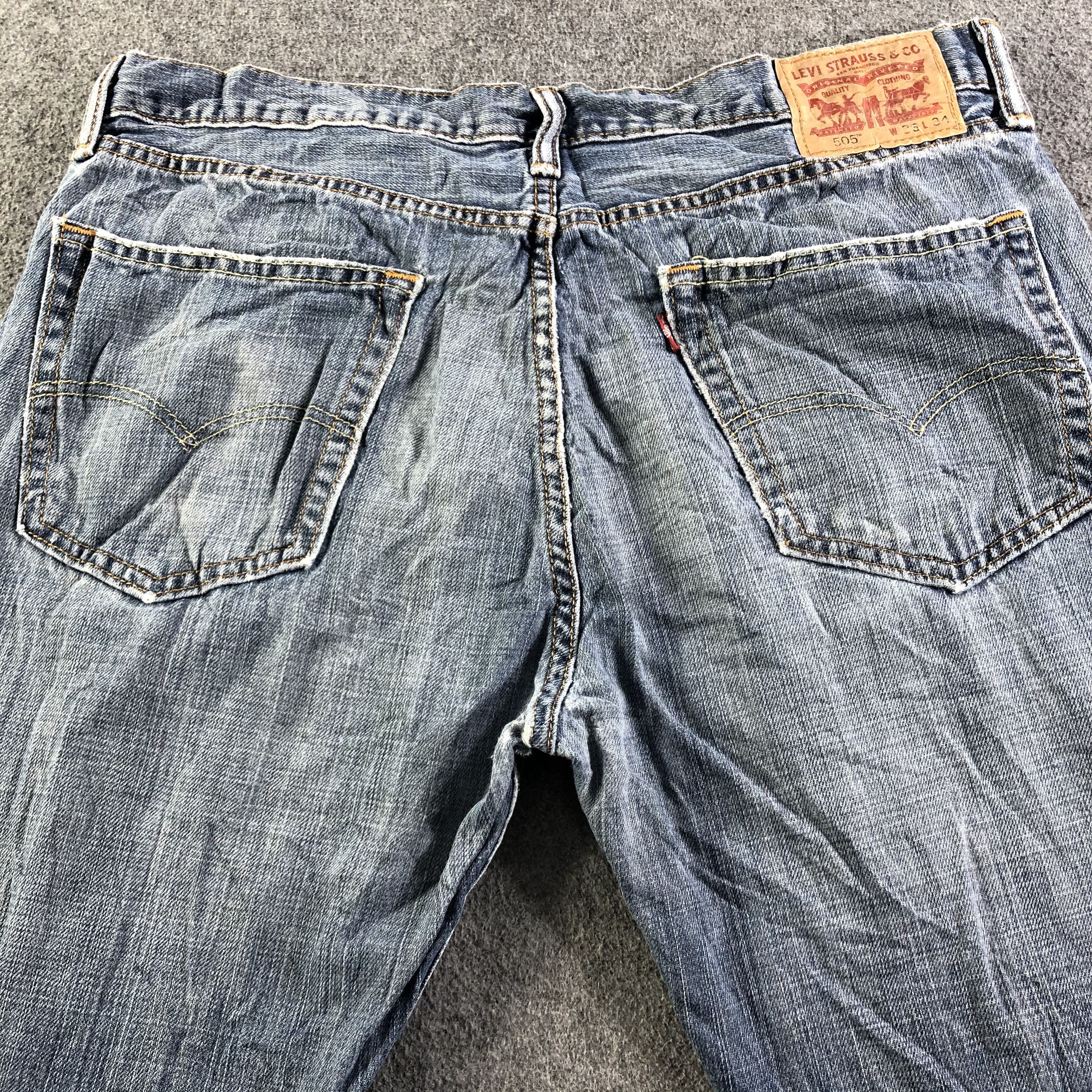 Levi's Vintage Blue Wash Levis 505 Jeans-J3292 Size US 37 - 4 Thumbnail