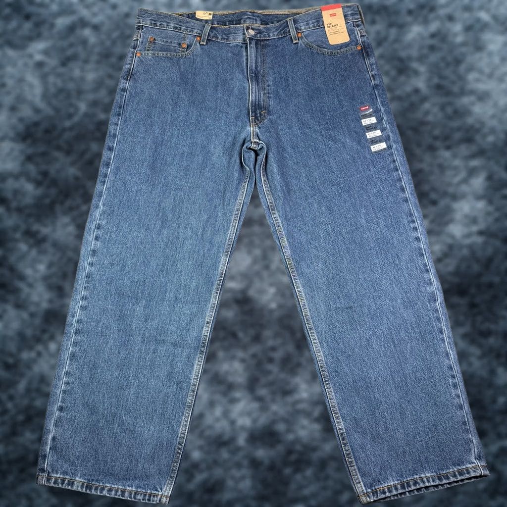 Levi's Levi's 550 Jeans 44x30 Blue Medium Wash Relaxed Denim Solid Cowboy NEW Mens Regular Jeans Size US 44 / EU 60 - 1 Thumbnail