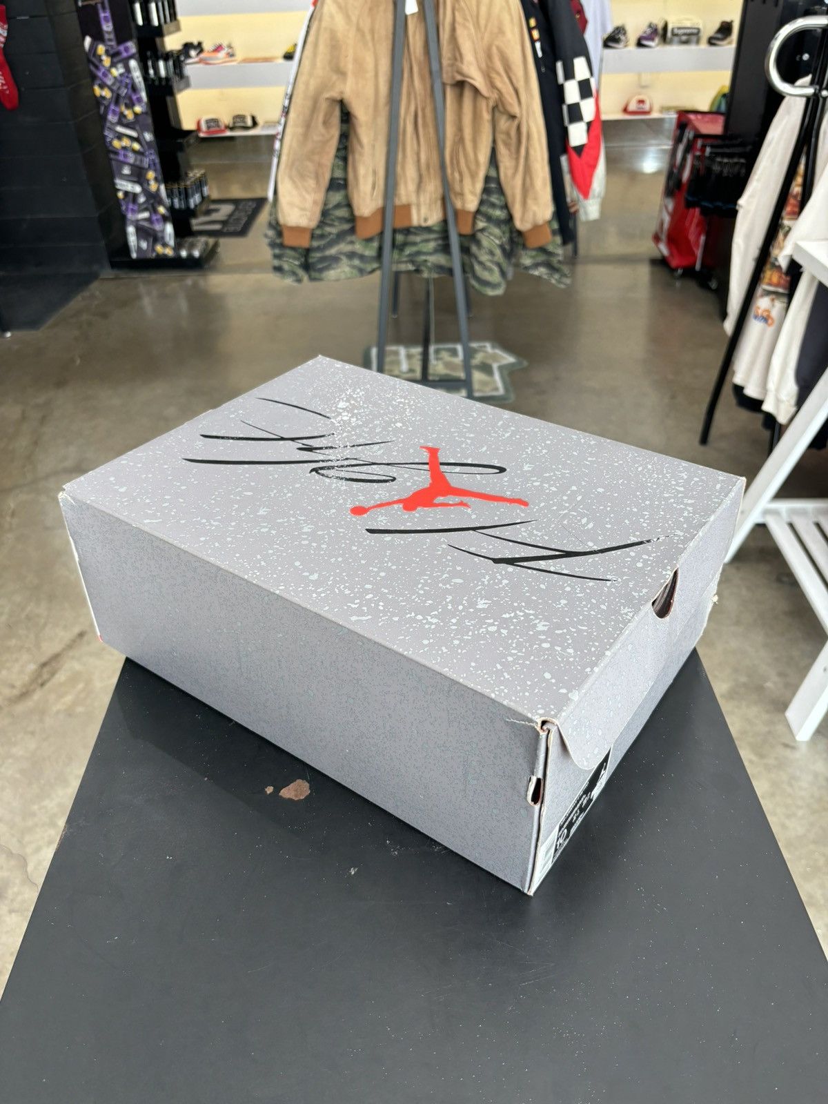 Jordan Brand Jordan 4 Retro Infrared Sz. 10 Size US 10 / EU 43 - 12 Thumbnail