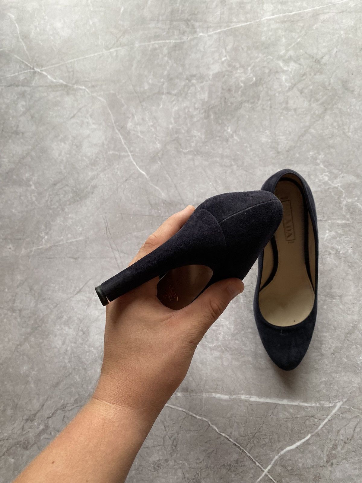 Prada Prada Milano Suede Pumps Heels Women’s Shoes Made in Italy Size US 10 / IT 40 - 4 Thumbnail