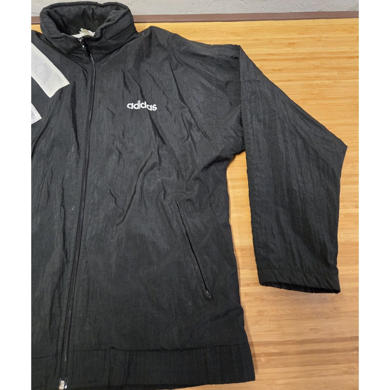 Adidas VINTAGE adidas Jacket Mens Large Black White Trefoil Windbreaker Track 90s Taiwan Size US L / EU 52-54 / 3 - 2 Thumbnail