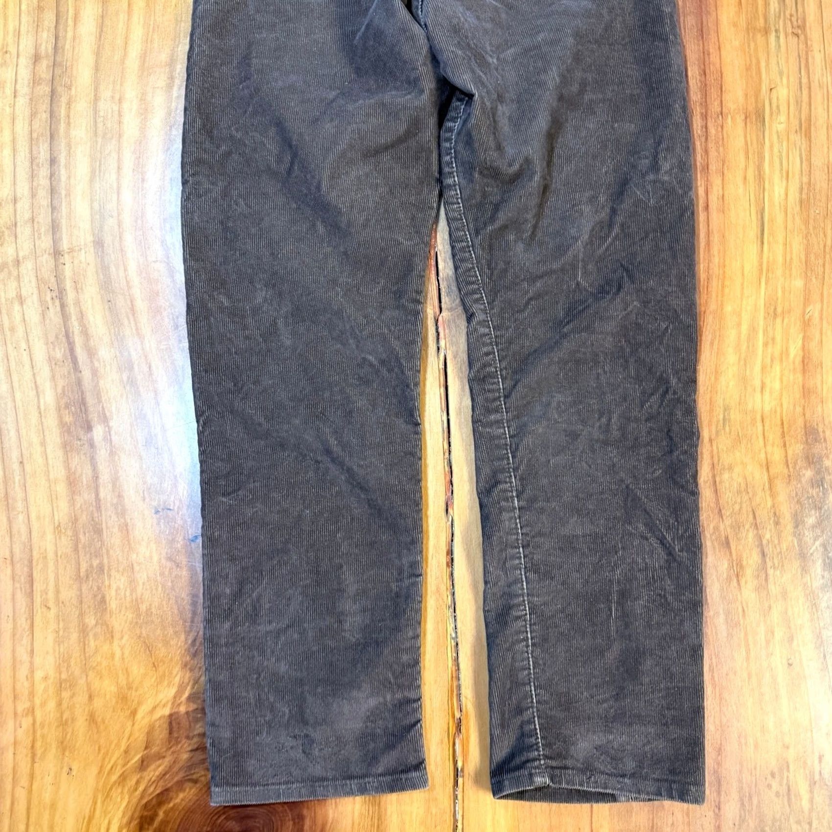 Levi's Levi's Wedgie Straight Pants Women's 28 x 8 Corduroy H4-9 LVC Premium Stretch Brown 90s Vintage Womens Jeans Shirt? Size 28" / US 6 / IT 42 - 7 Thumbnail