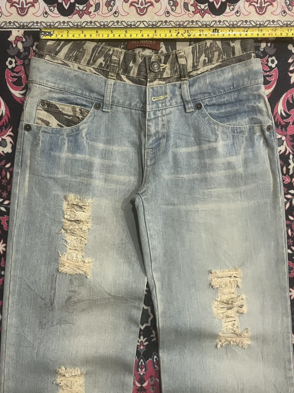 Travis Scott Japanese Brand Sky Bomber Camo Double Waist Distressed Jeans Size US 28 / EU 44 - 10 Thumbnail