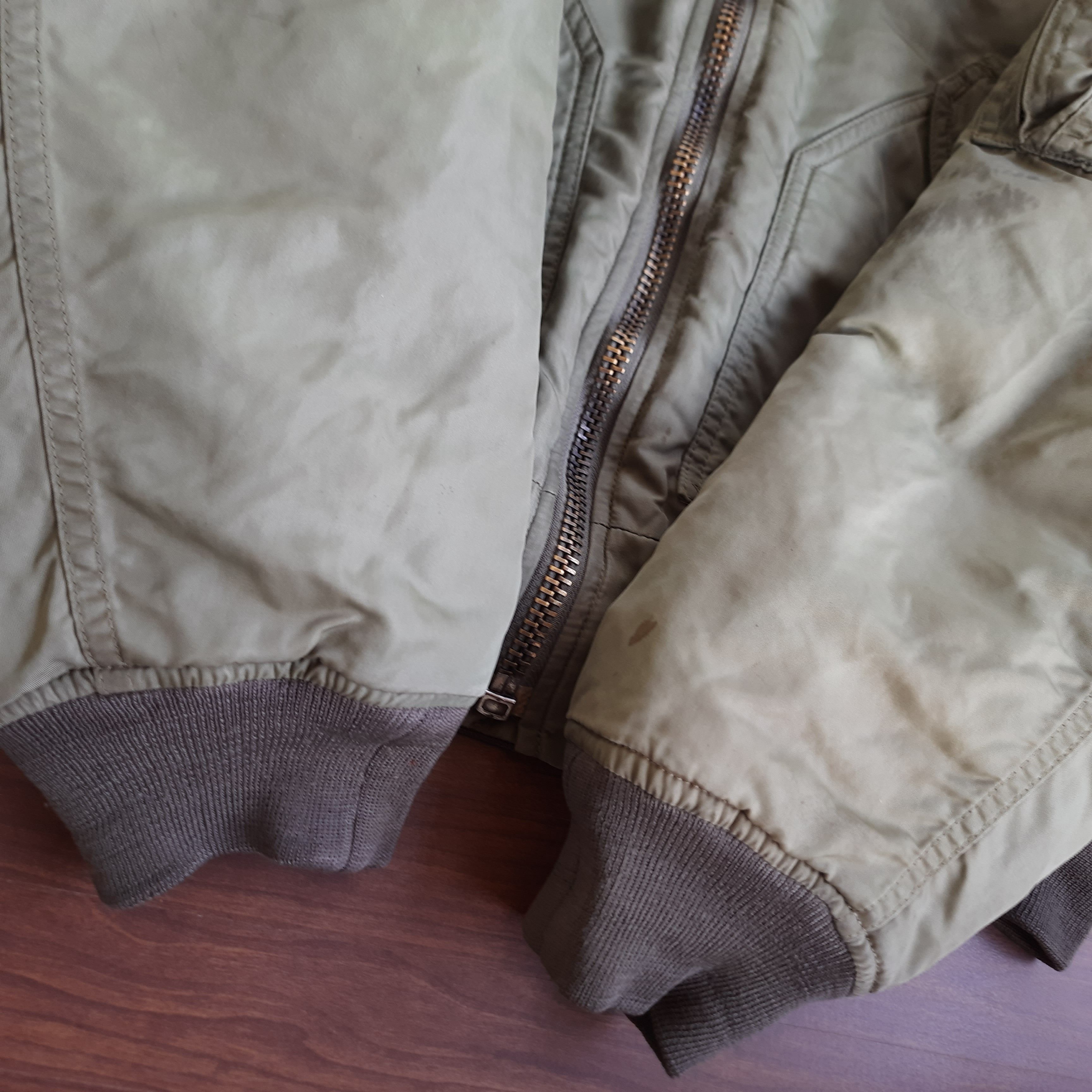 Japanese Brand Vintage Replica Pentagon US Army Air Force Bomber Jacket Size US L / EU 52-54 / 3 - 11 Thumbnail