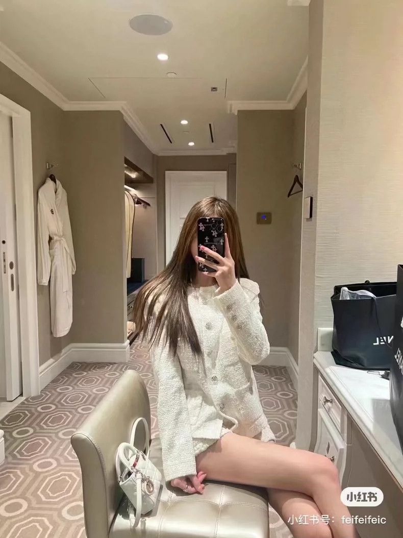 Chanel Chanel 23C white moonlight coat Size XS / US 0-2 / IT 36-38 - 3 Thumbnail