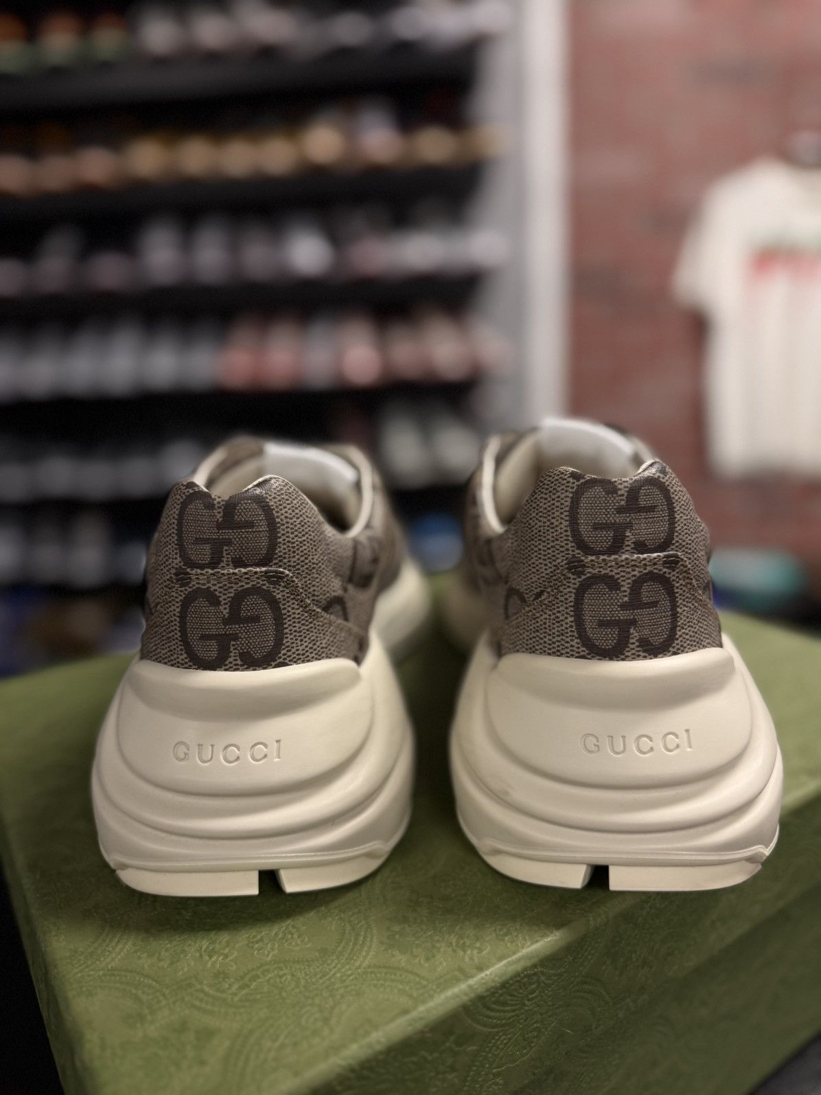 Gucci Gucci Beige Monogram Rhyton Sneakers Size 9G/9.5US Size US 9.5 / EU 42-43 - 10 Thumbnail