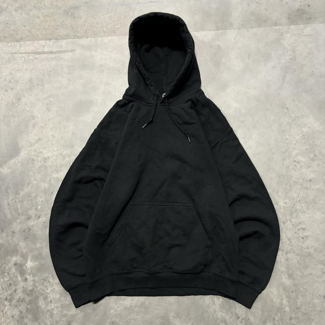 Russell Athletic × Vintage Crazy Vintage Y2K/2000s Black Blank Russell Style Essential Hoodie! Size US S / EU 44-46 / 1 - 1 Thumbnail