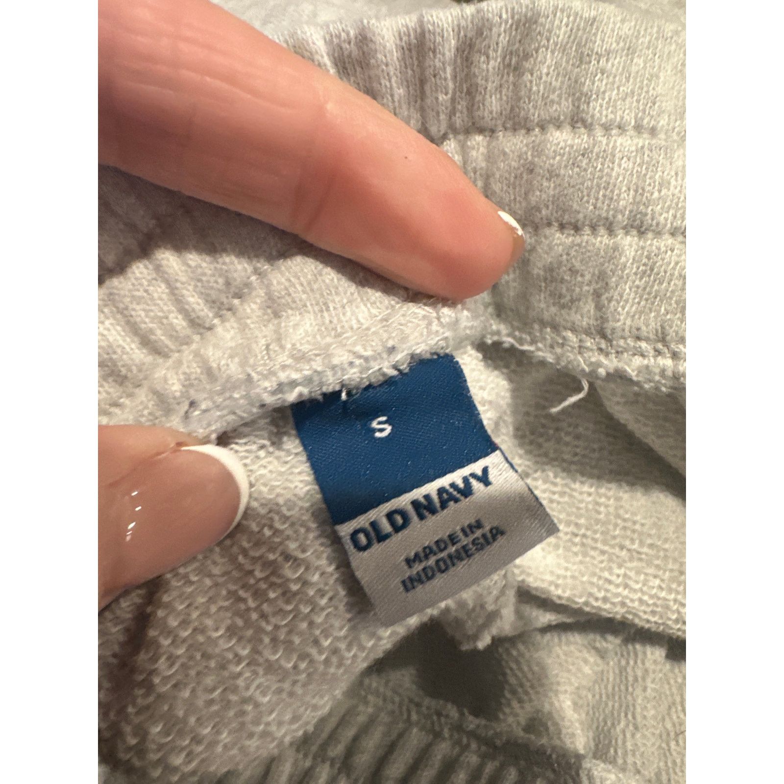Old Navy Old Navy Extra High Waisted French Terry 5'' Inseam Shorts Size 24" / US 00 / IT 34 - 3 Thumbnail