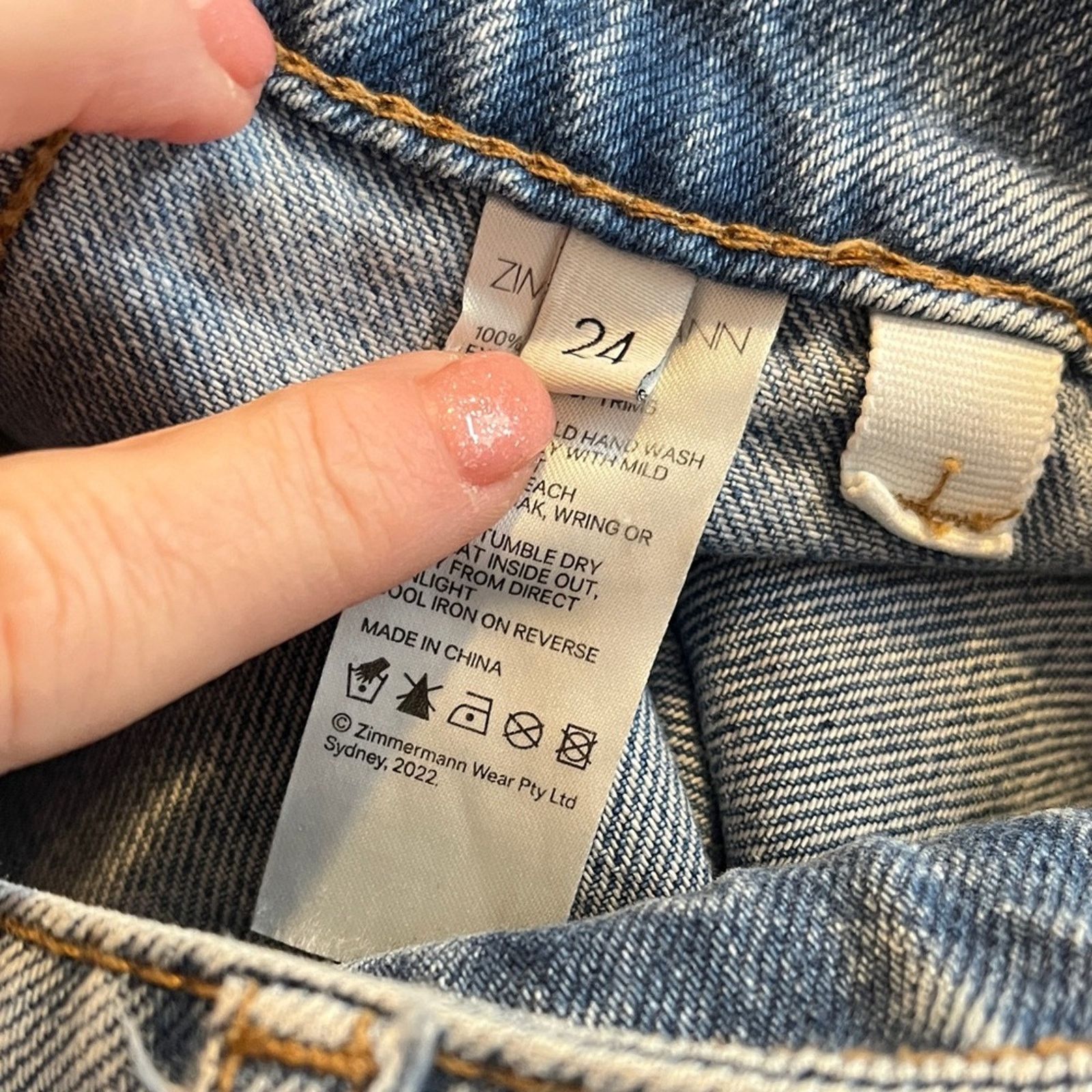 Zimmermann ZIMMERMAN patch pocket light wash crop flare Jeans size 24 Size 24" / US 00 / IT 34 - 8 Thumbnail