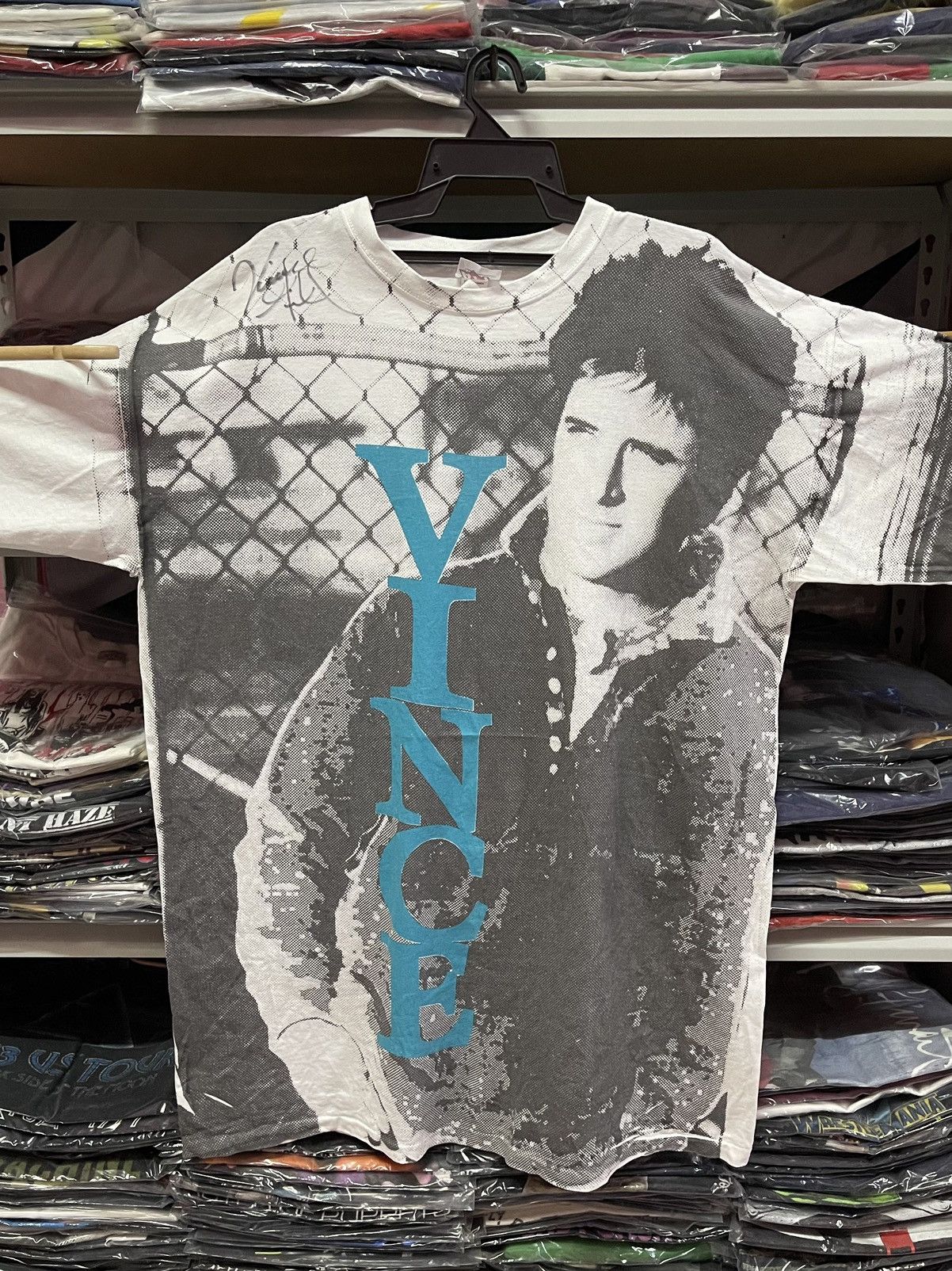 Vintage Vintage American Singer x Vince Gill Very Rare🔥🔥🔥 Size US XXL / EU 58 / 5 - 2 Thumbnail