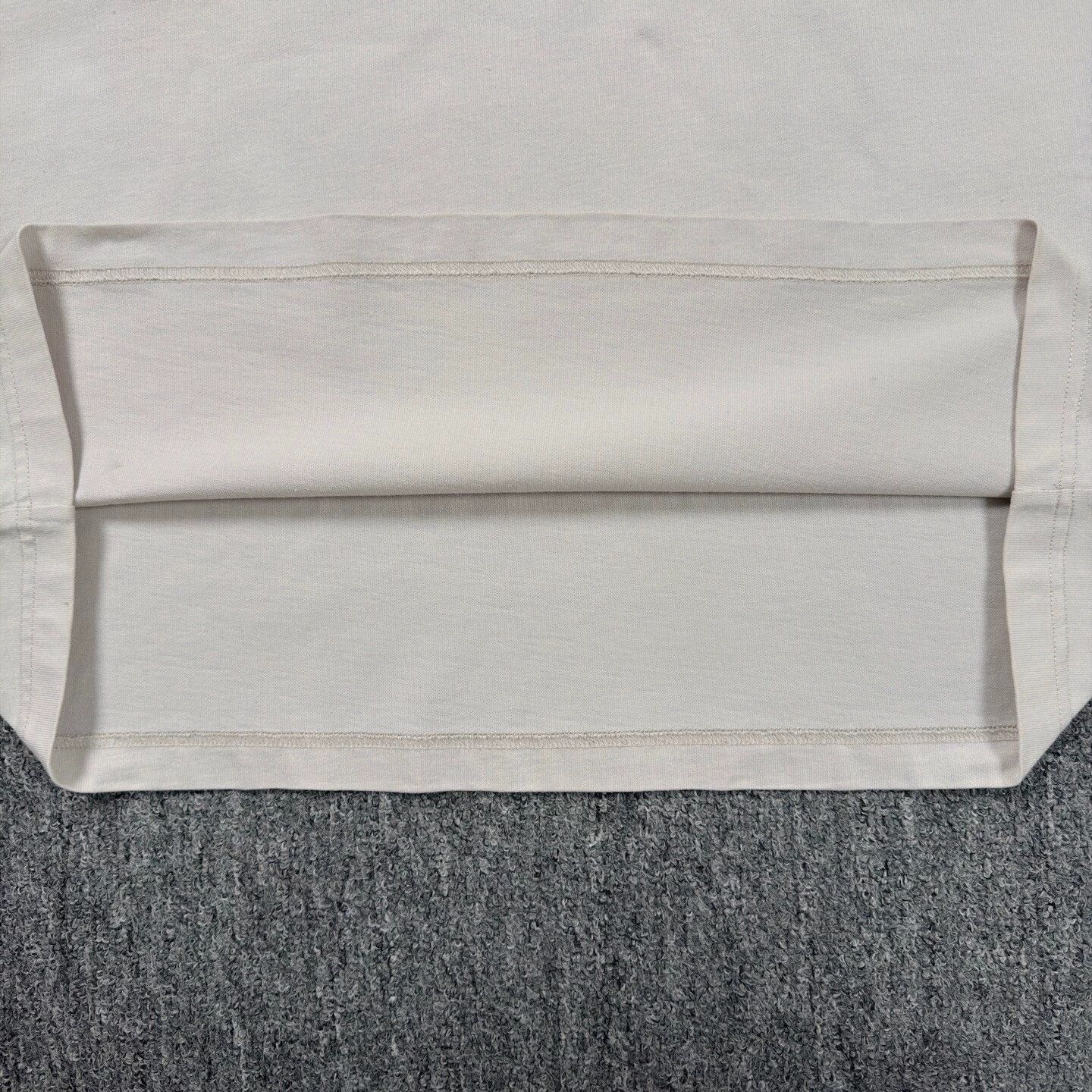 Balenciaga Balenciaga White Wifi Heart T-shirt M New Size US M / EU 48-50 / 2 - 8 Thumbnail