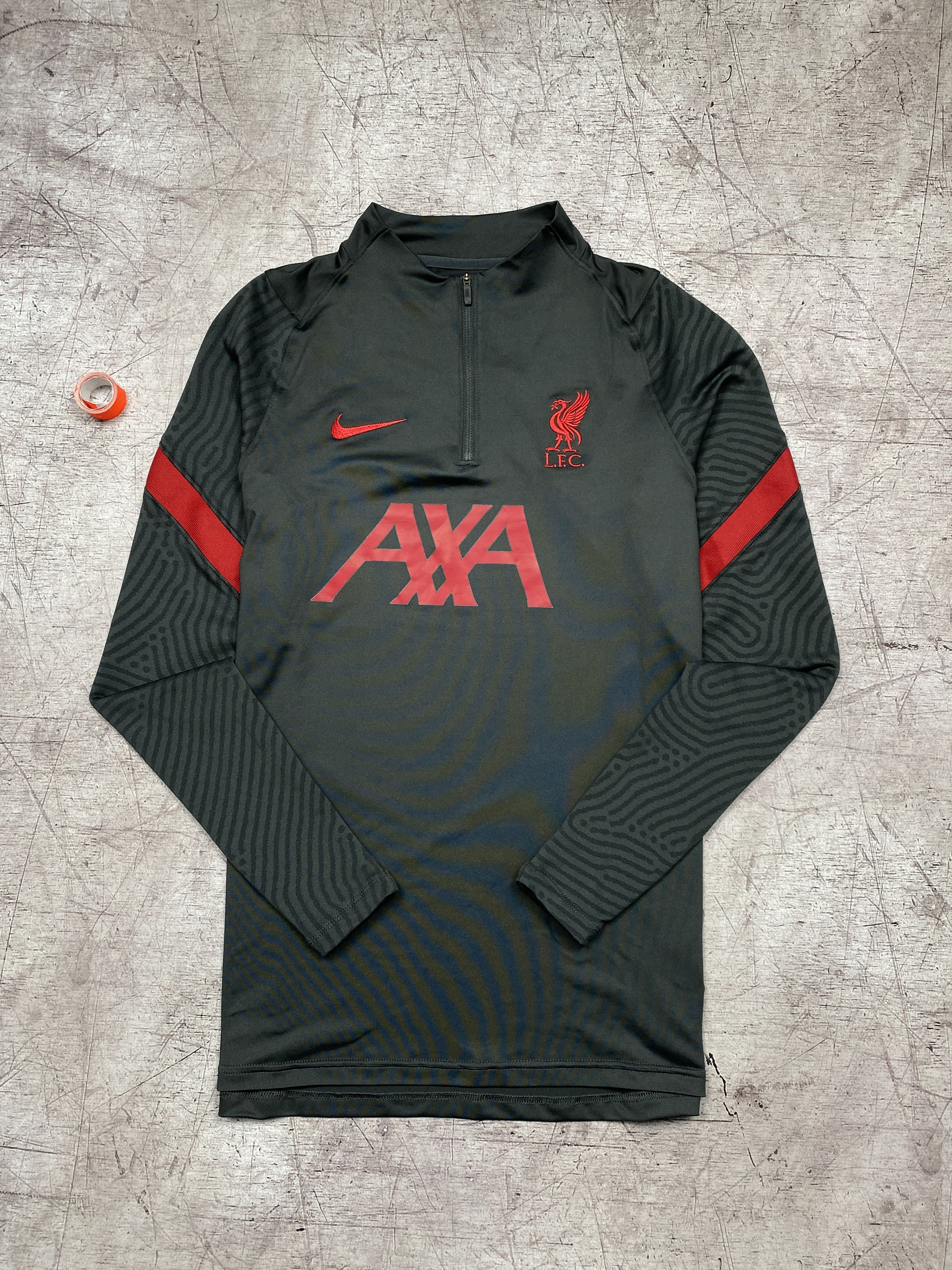 Nike Nike Dri Fit Liverpool Vintage Mens 1\4 Zip Jersey Size US M / EU 48-50 / 2 - 1 Thumbnail