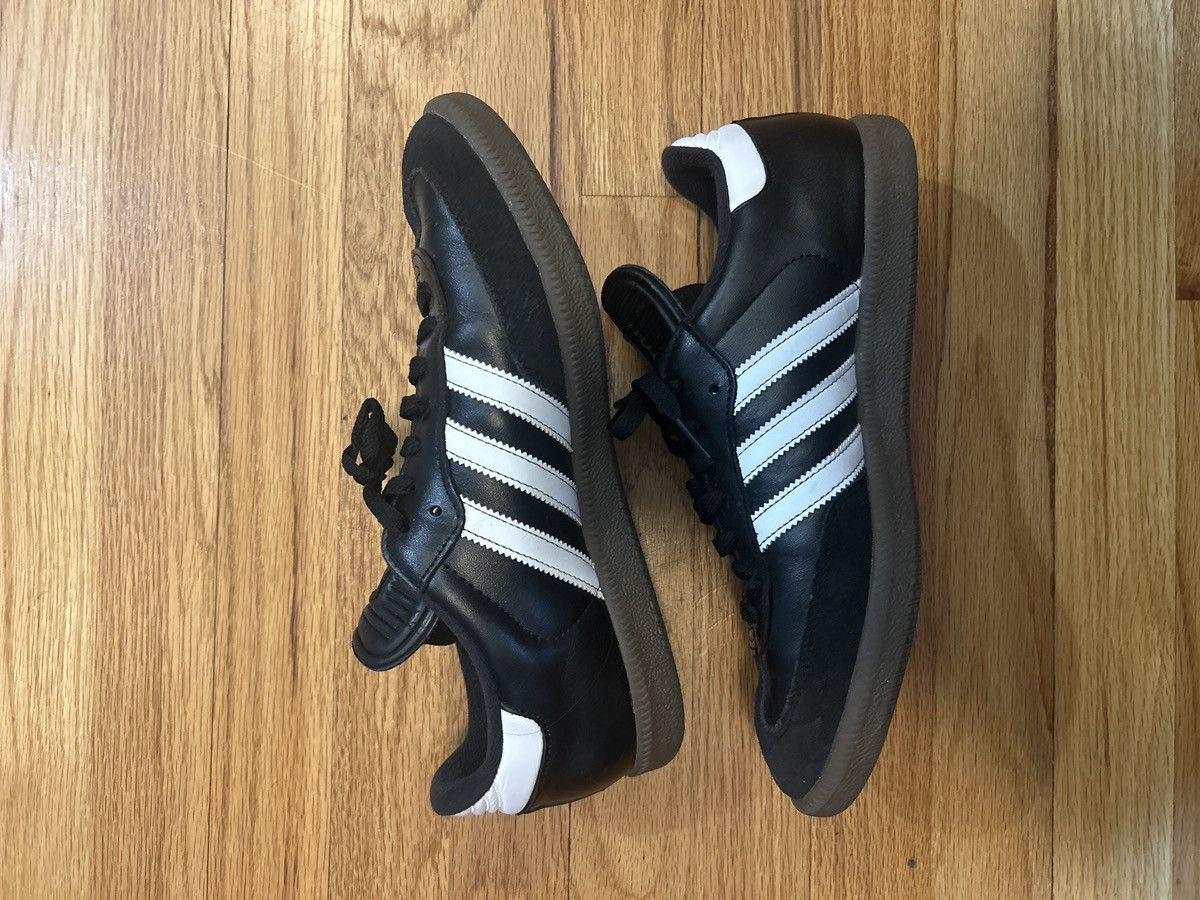 Adidas Adidas 9.5 Samba OG Black White Gum Leather VINTAGE Size US 9.5 / EU 42-43 - 2 Thumbnail