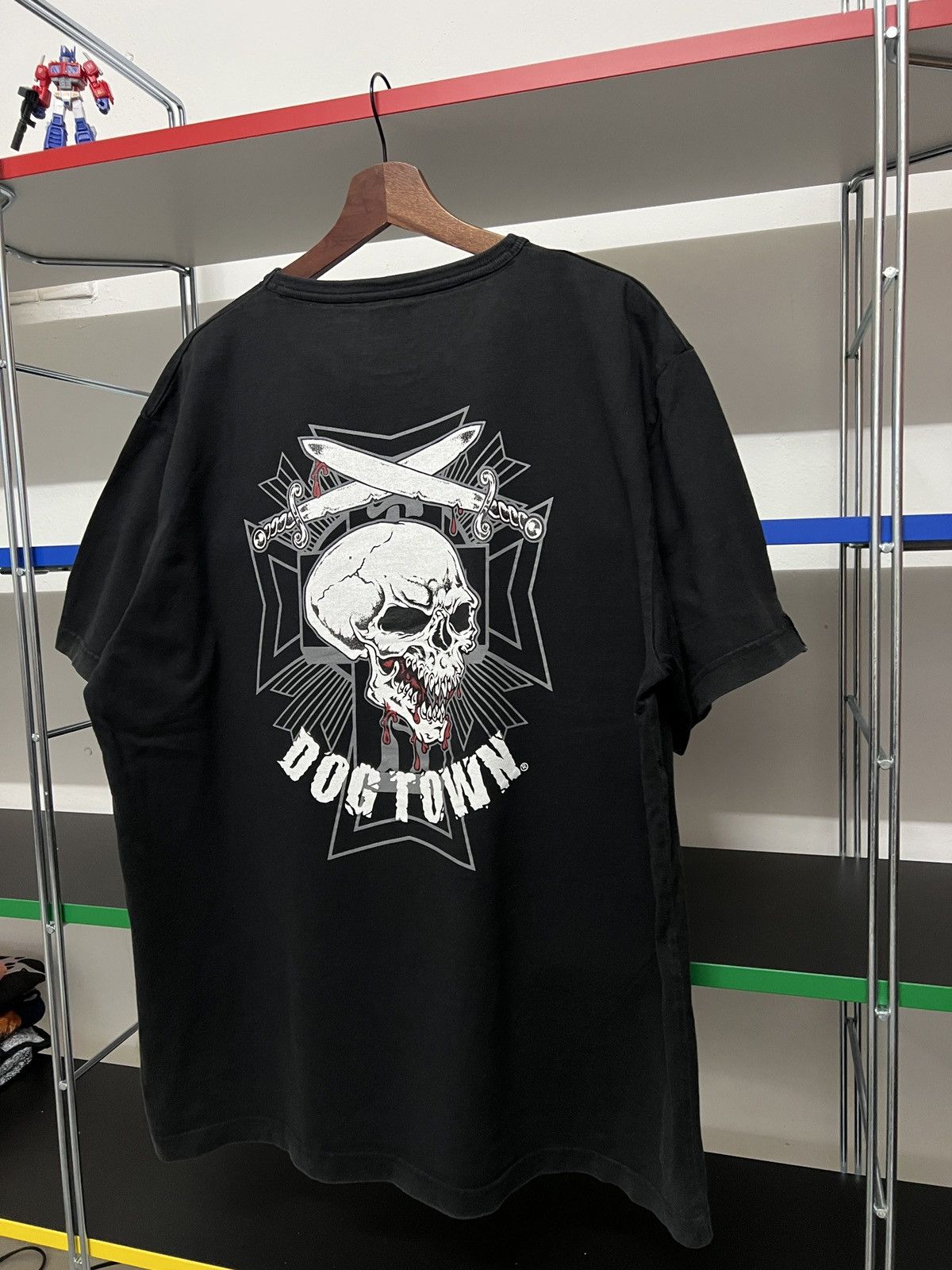 Dogtown Vintage Dogtown Black Dragon “Cross & Skull” Tee XL Size US XL / EU 56 / 4 - 6 Thumbnail