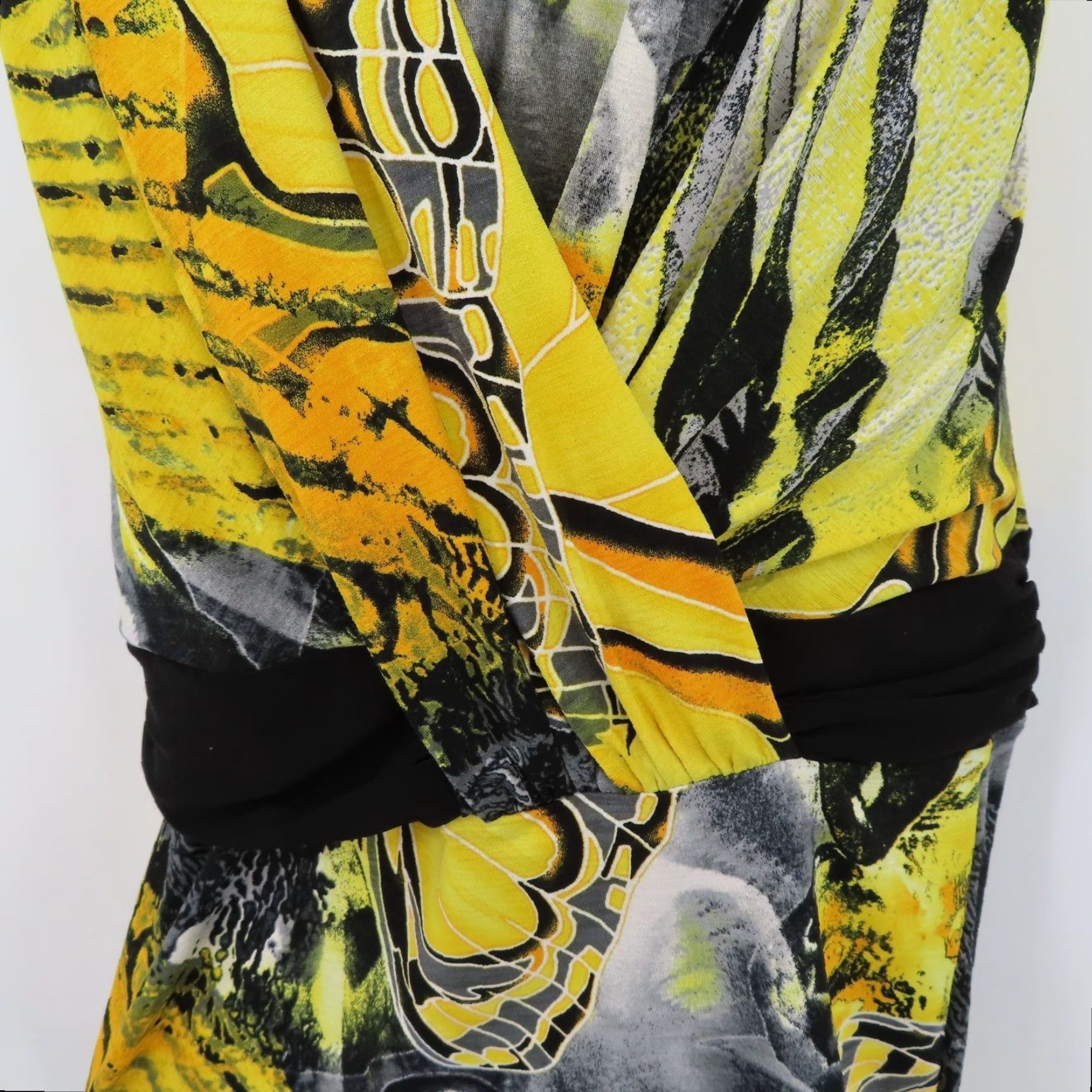 Vintage VINTAGE Cache Women S Yellow Black Butterfly Wing Print Halter Dress Sleeveless Short Dress 00s 2000s Women’s Style Tank Dress Boys? Wait Size S / US 4 / IT 40 - 3 Thumbnail