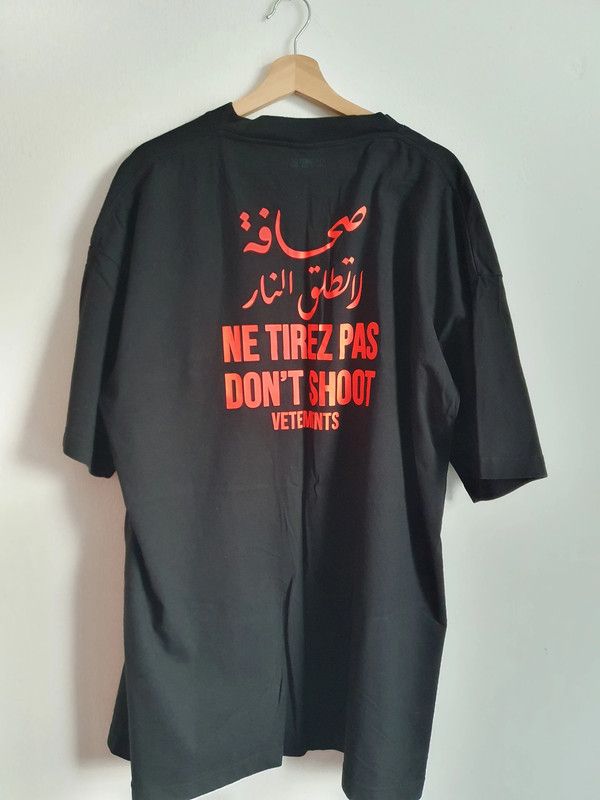 Vetements Vetements SS20 Don’t Shoot T-shirt Size US XS / EU 42 / 0 - 7 Thumbnail