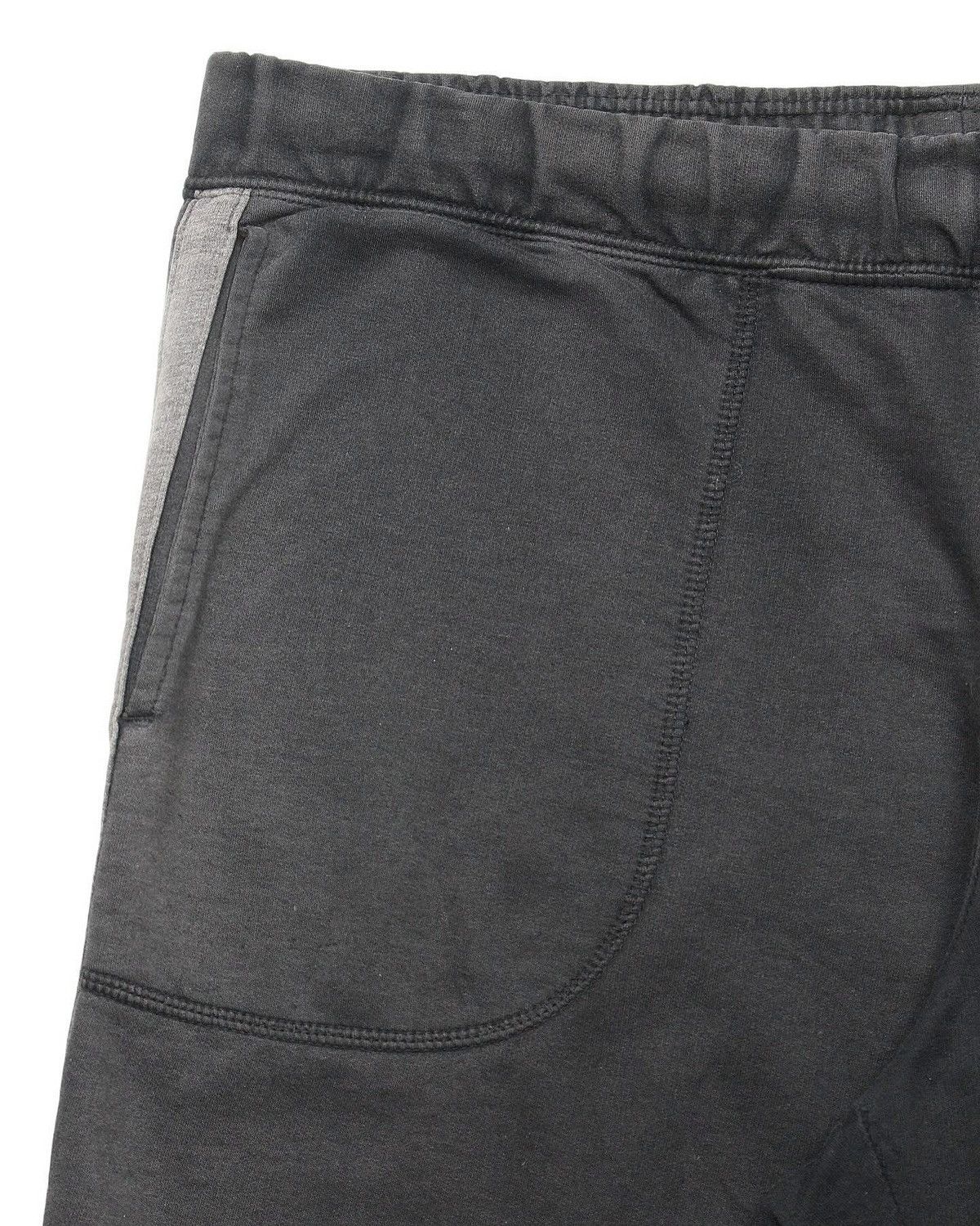Japanese Brand × Uniqlo 1990S UNIQLO FADED SHORTS Size US 33 - 2 Thumbnail
