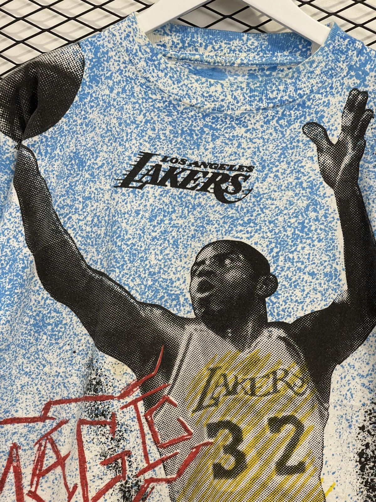 NBA VTG 90s Magic Johnson Lakers Size US XS / EU 42 / 0 - 3 Thumbnail