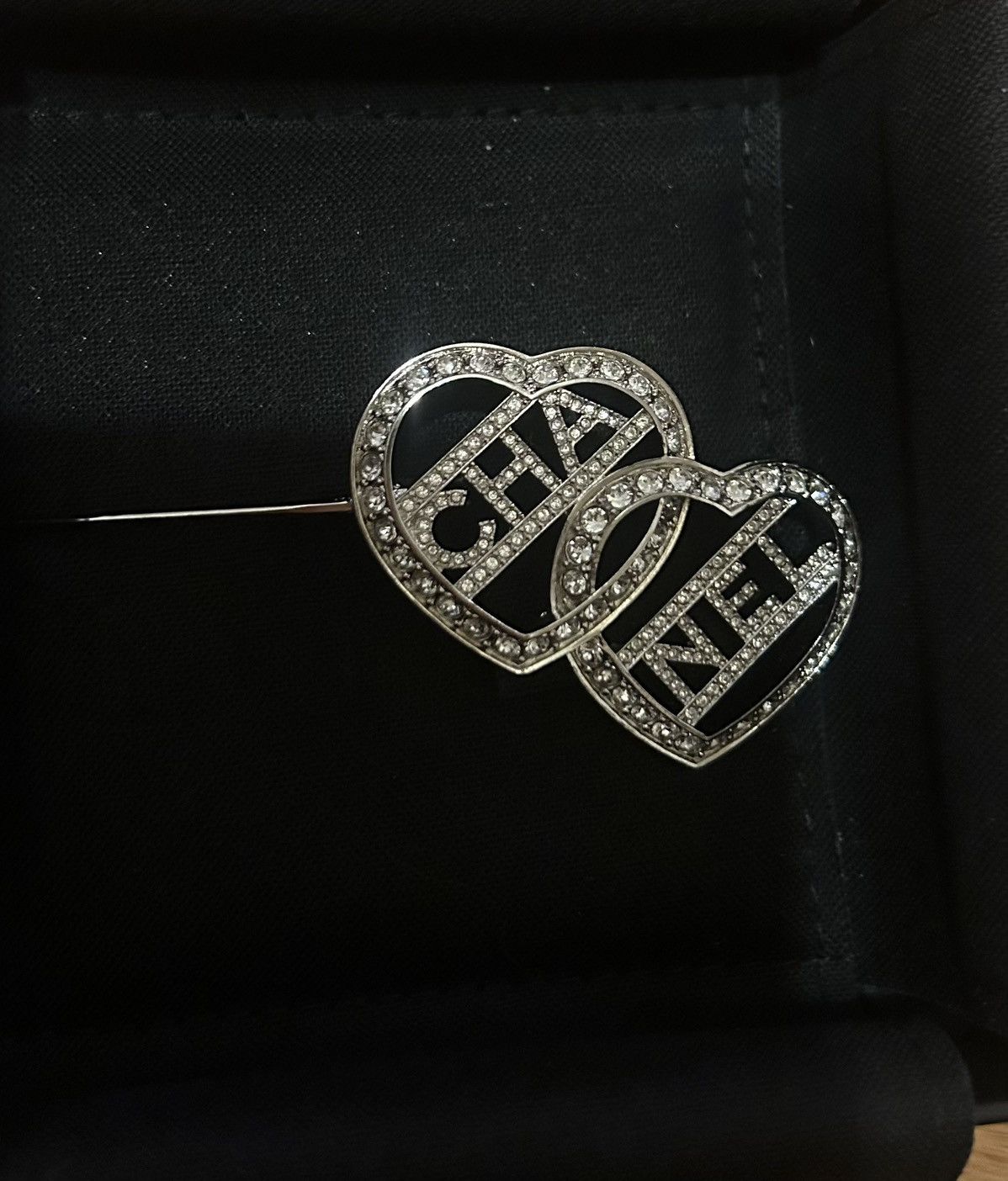 Chanel Chanel Crystal Double Heart Logo Brooch Silver C23N Size ONE SIZE - 2 Thumbnail