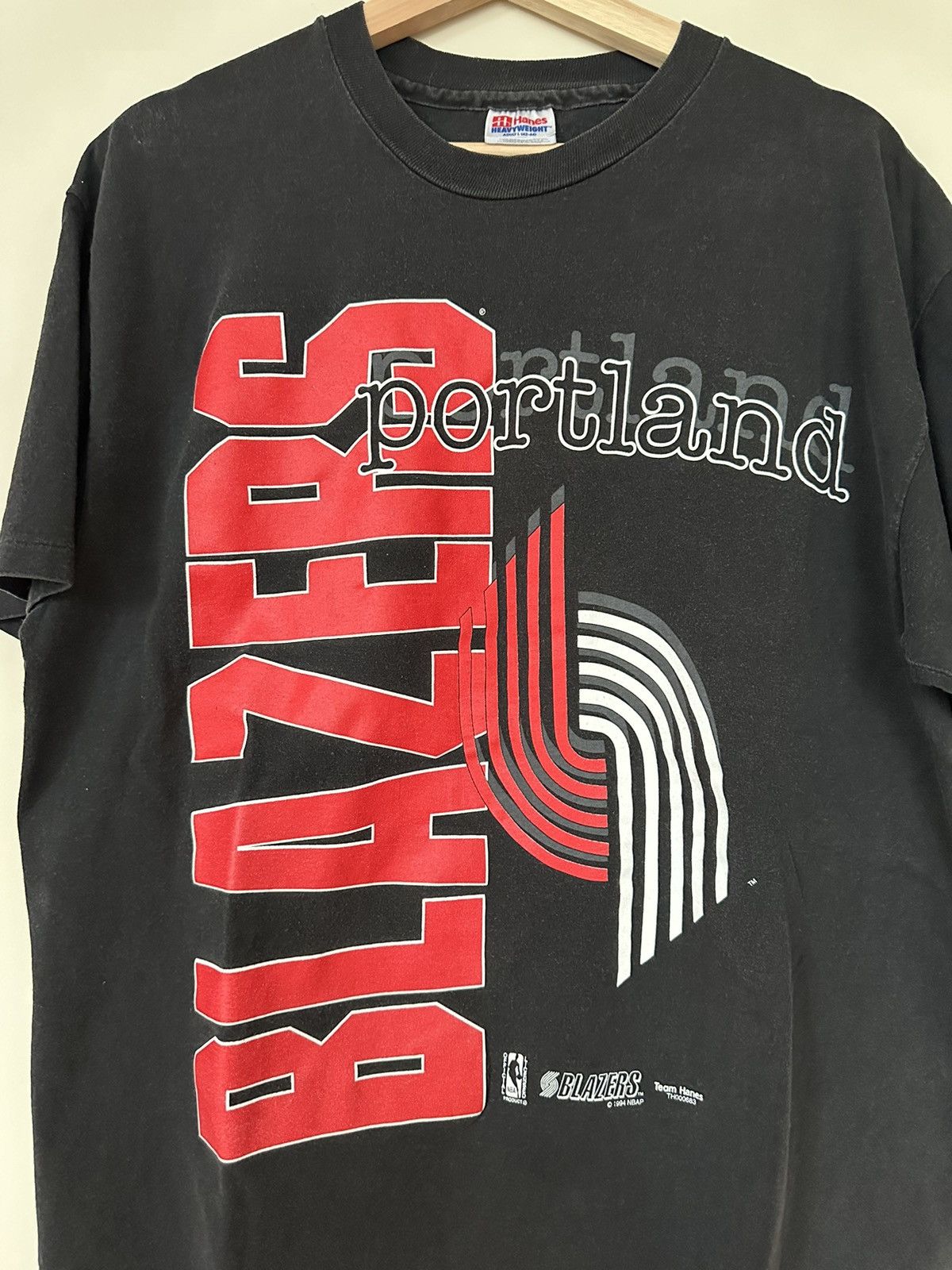 Hanes × NBA × Vintage Vintage 90s Portland Trail Blazers Graphic T-Shirt Size US L / EU 52-54 / 3 - 5 Thumbnail