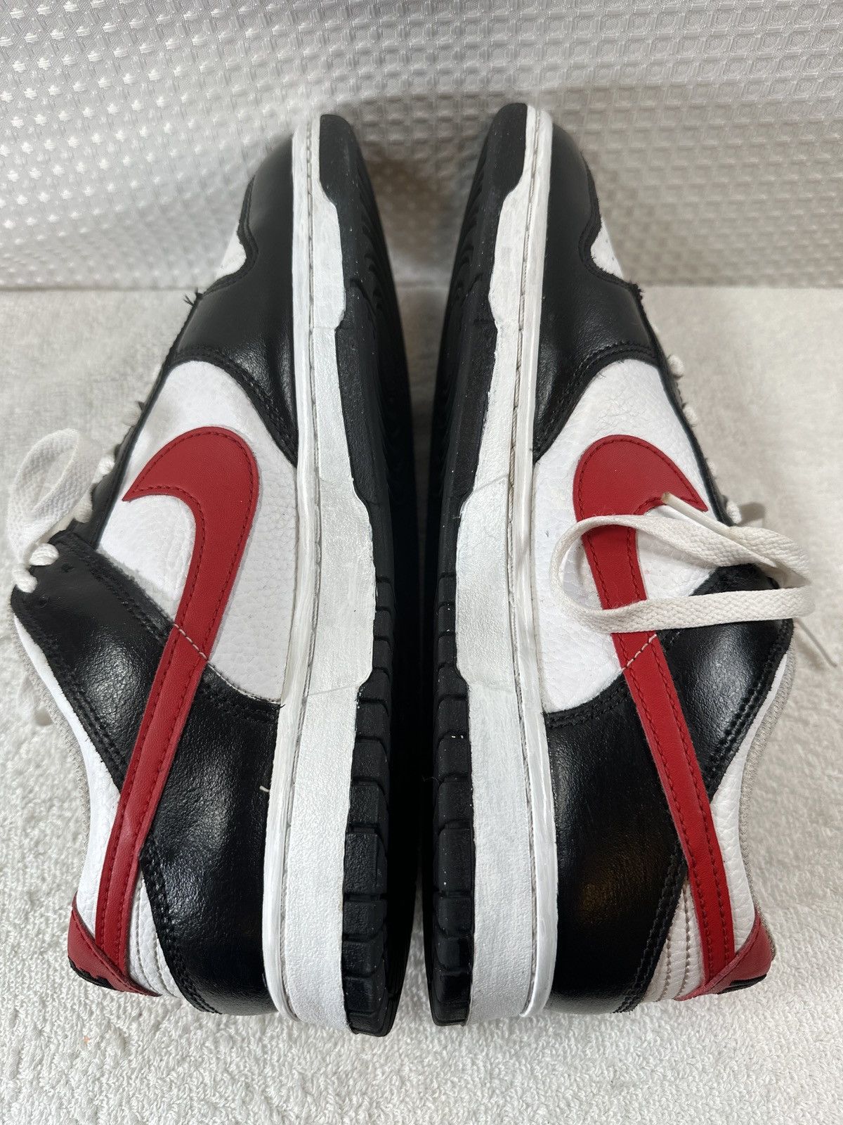 Nike Nike Dunk Low Retro Red Swoosh Panda Shoes Size US 10 / EU 43 - 6 Thumbnail
