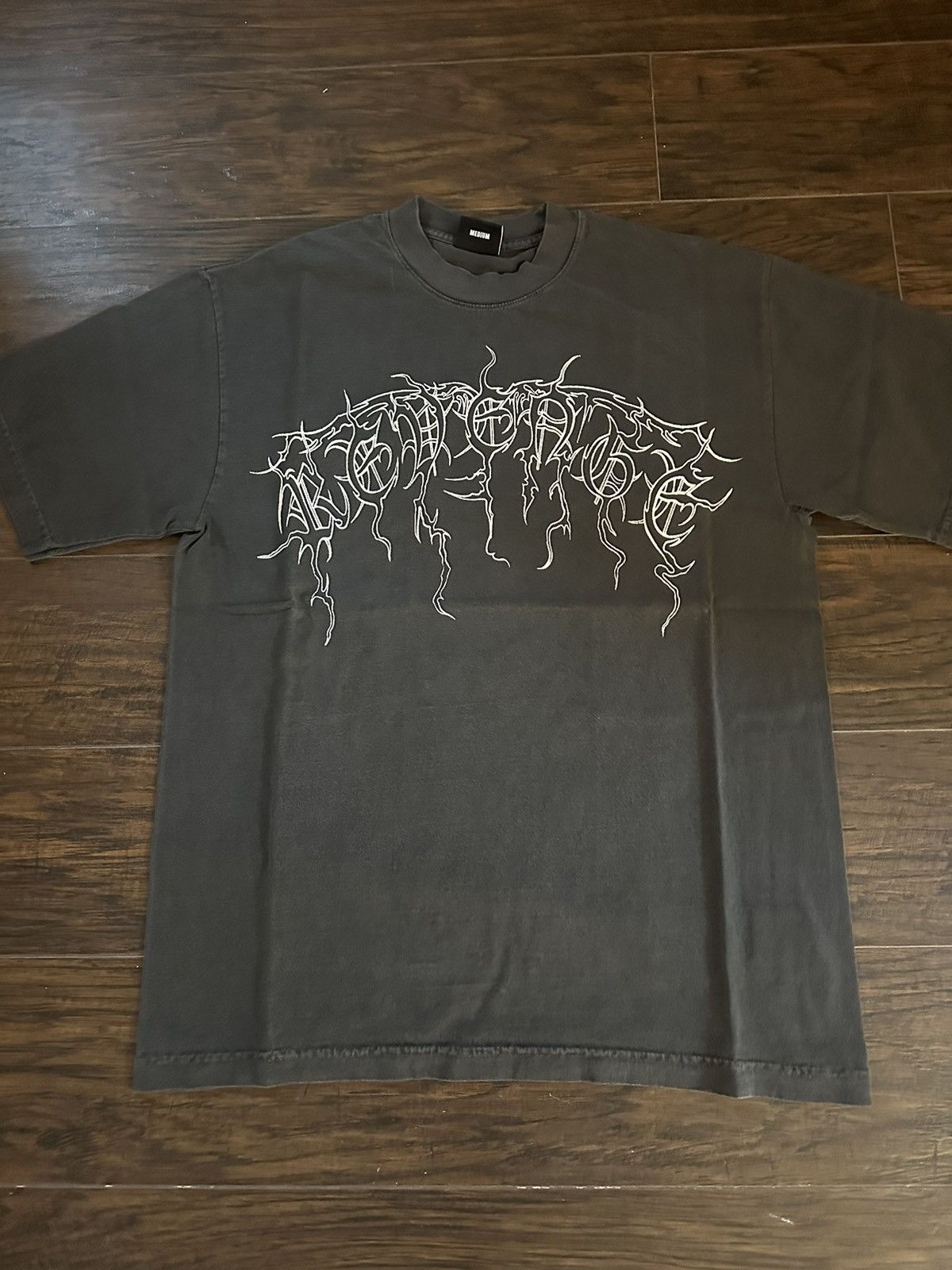 Revenge Revenge Vintage White Rose Cross Size US M / EU 48-50 / 2 - 1 Thumbnail