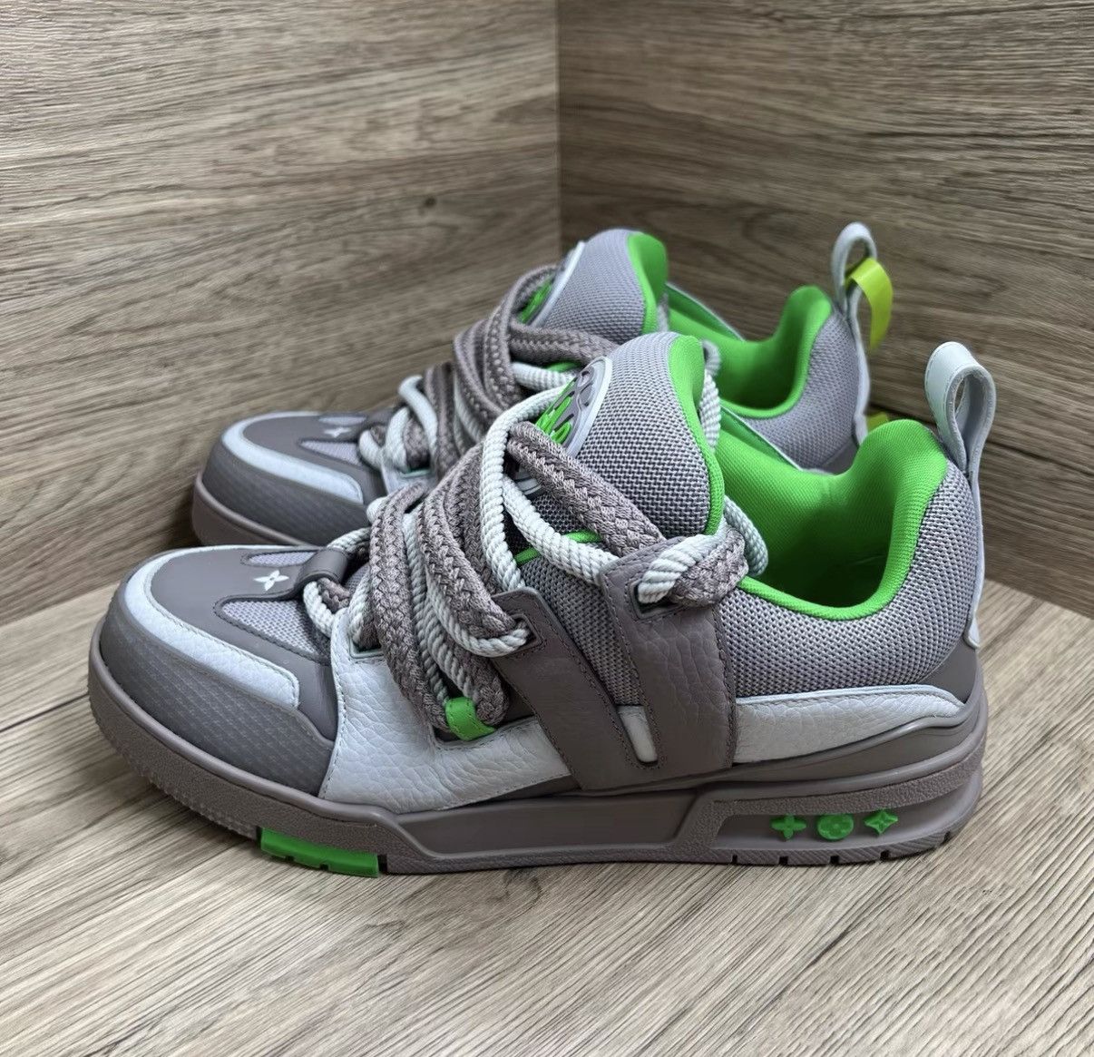 Louis Vuitton Louis Vuitton Skate Grey-Green Bread Sneakers J41 Size US 9 / EU 42 - 1 Thumbnail