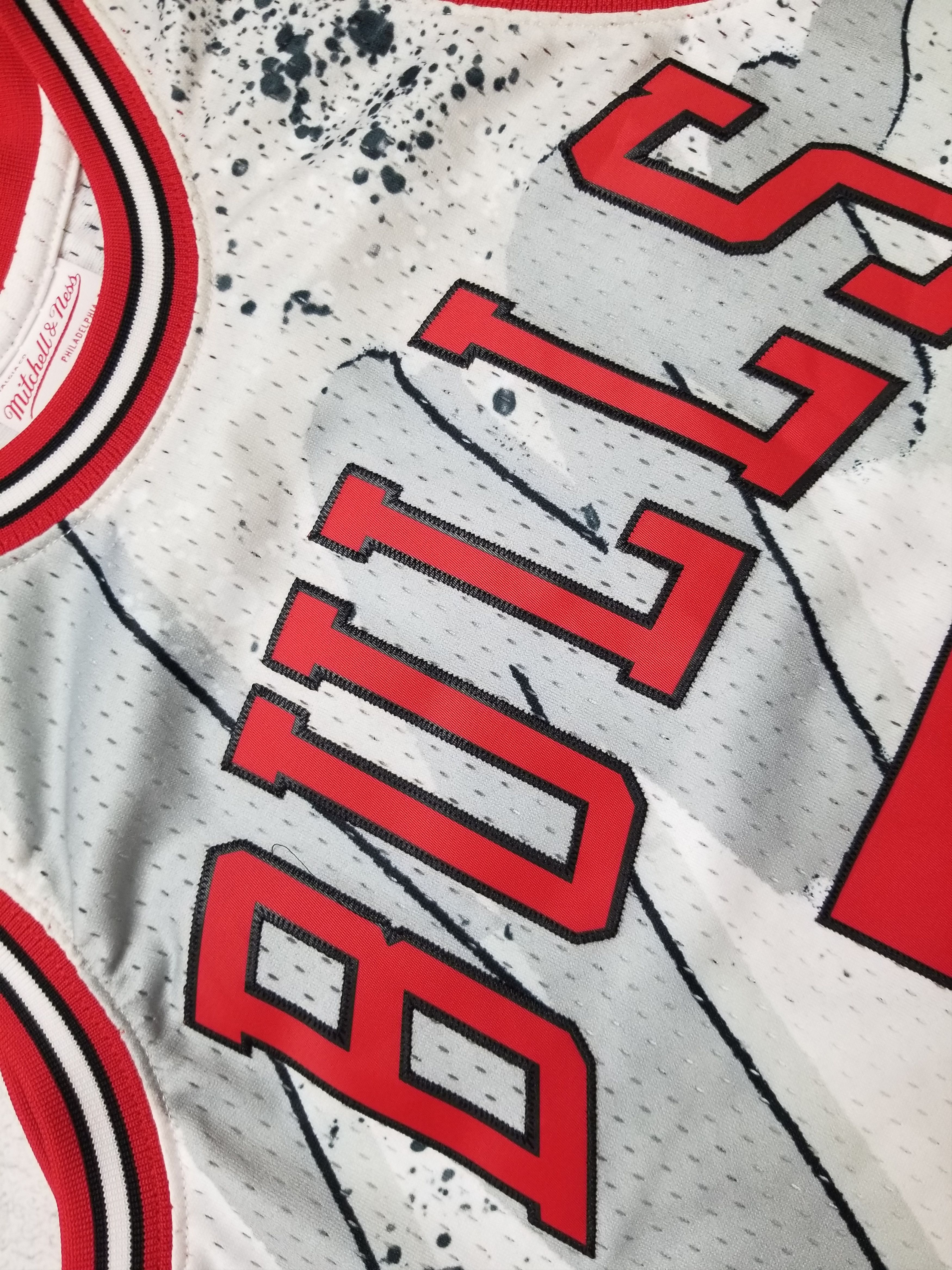 Mitchell & Ness Chicago Bulls 7 Toni Kukoc Hyper Hoops Swingman Jersey Size US S / EU 44-46 / 1 - 10 Thumbnail