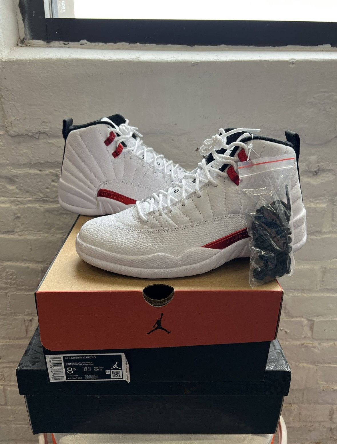 Jordan Brand Jordan 12 Twist Size US 8.5 / EU 41-42 - 1 Thumbnail