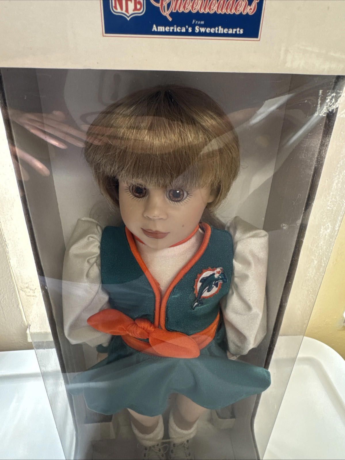 NFL Miami Dolphins Cheerleader Doll-America Sweethearts-Caroline Size ONE SIZE - 9 Thumbnail