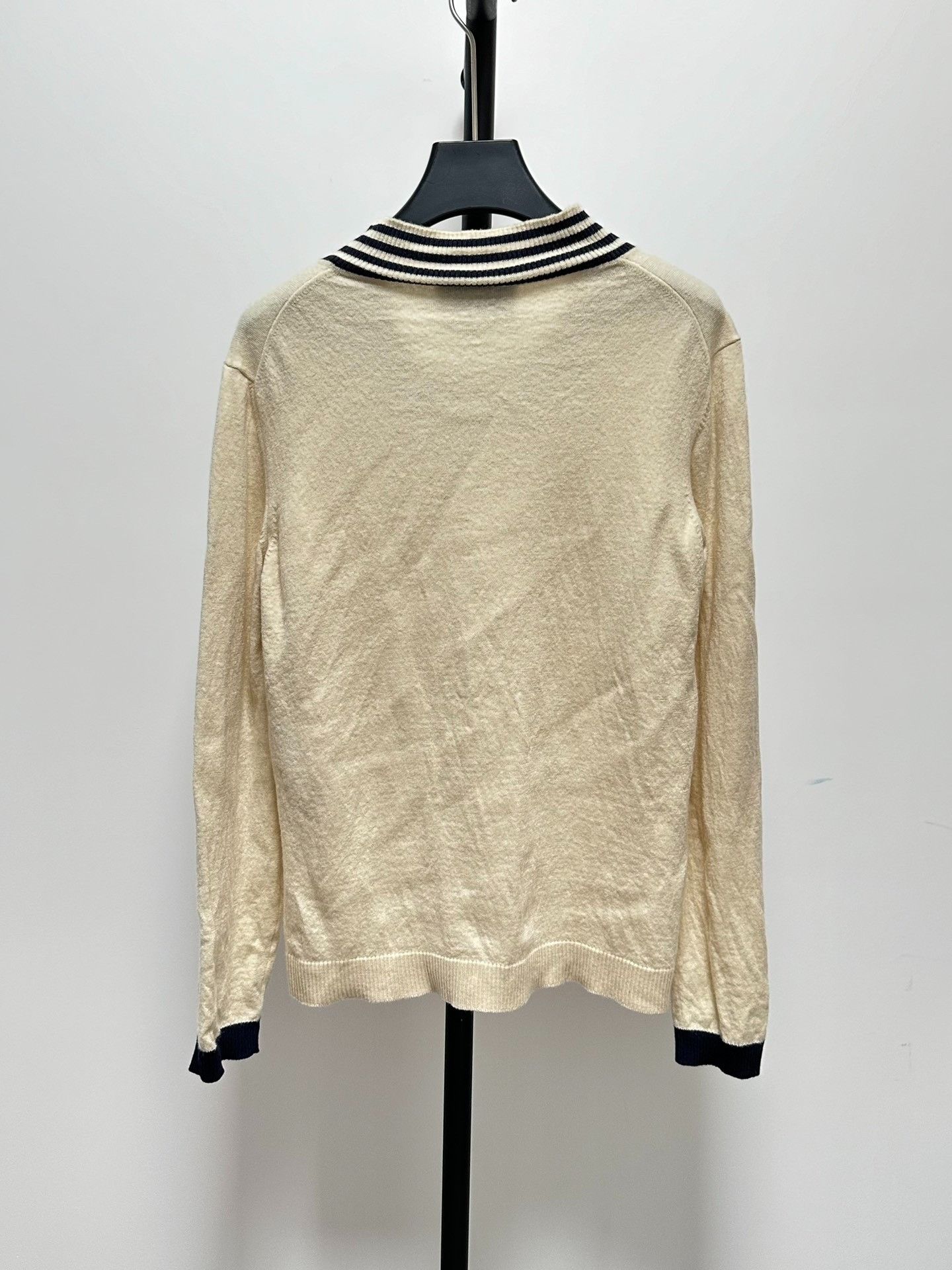 Gucci Gucci Little Bee Embroidery College Style Thin Sweater Size US L / EU 52-54 / 3 - 2 Thumbnail