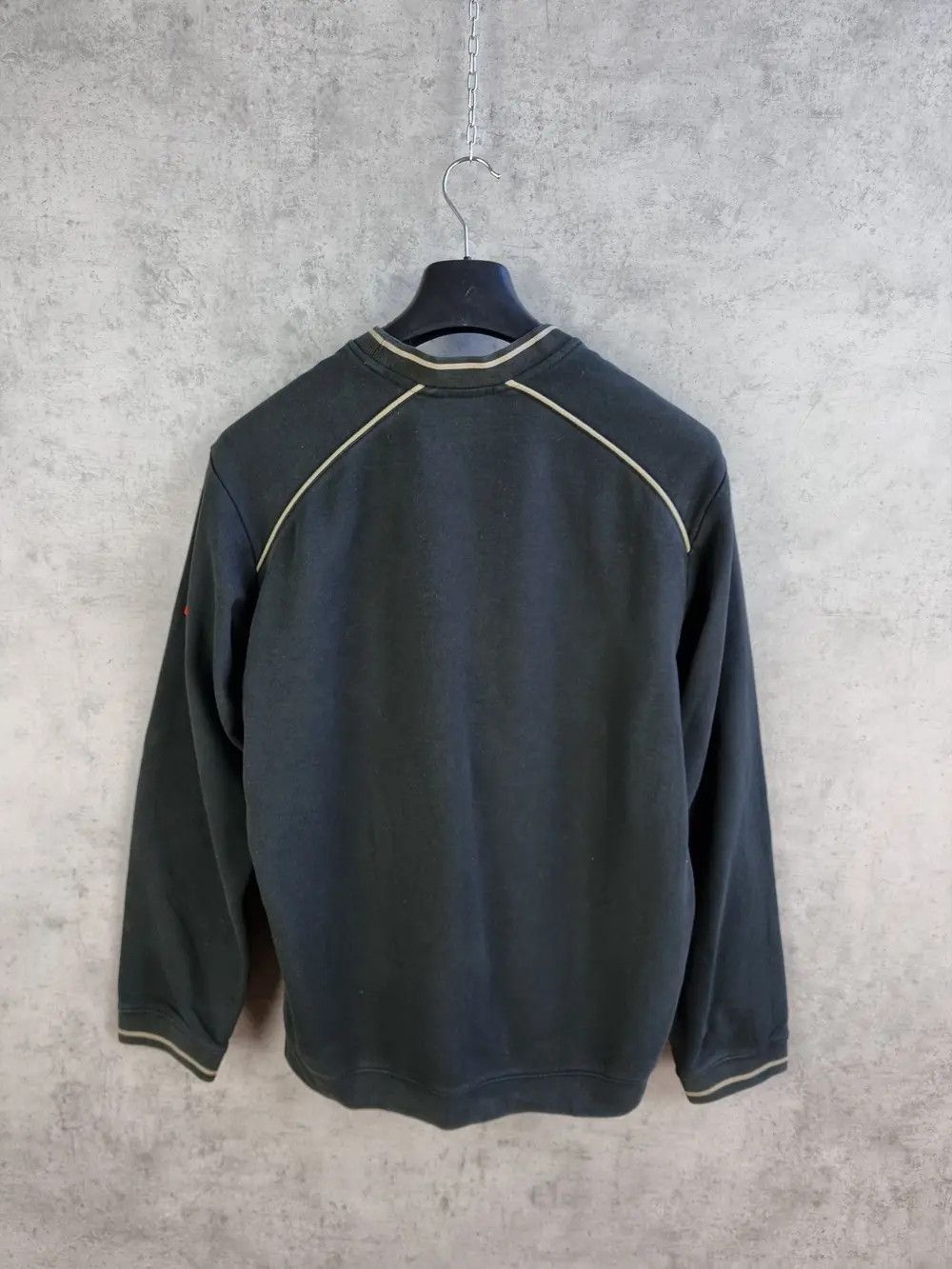 Nike × Vintage 90s Faded NIKE Spell Out Logo Vintage Sweatshirt Size US L / EU 52-54 / 3 - 9 Thumbnail