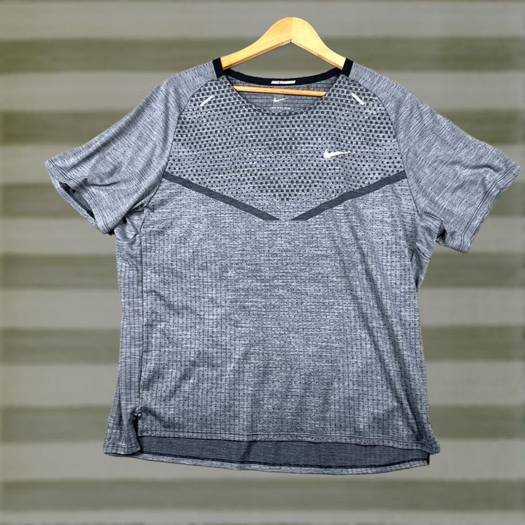 Nike Shirt Mens 1XL Grey Techknit Dri-Fit Adv Running Dm4753-010 in Gray, Men's