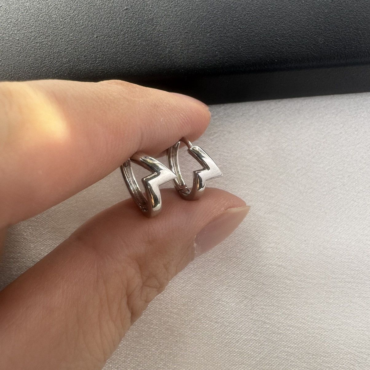 Other Small Lightning Hoop Earrings for Men Women Unisex Style Size ONE SIZE - 4 Thumbnail