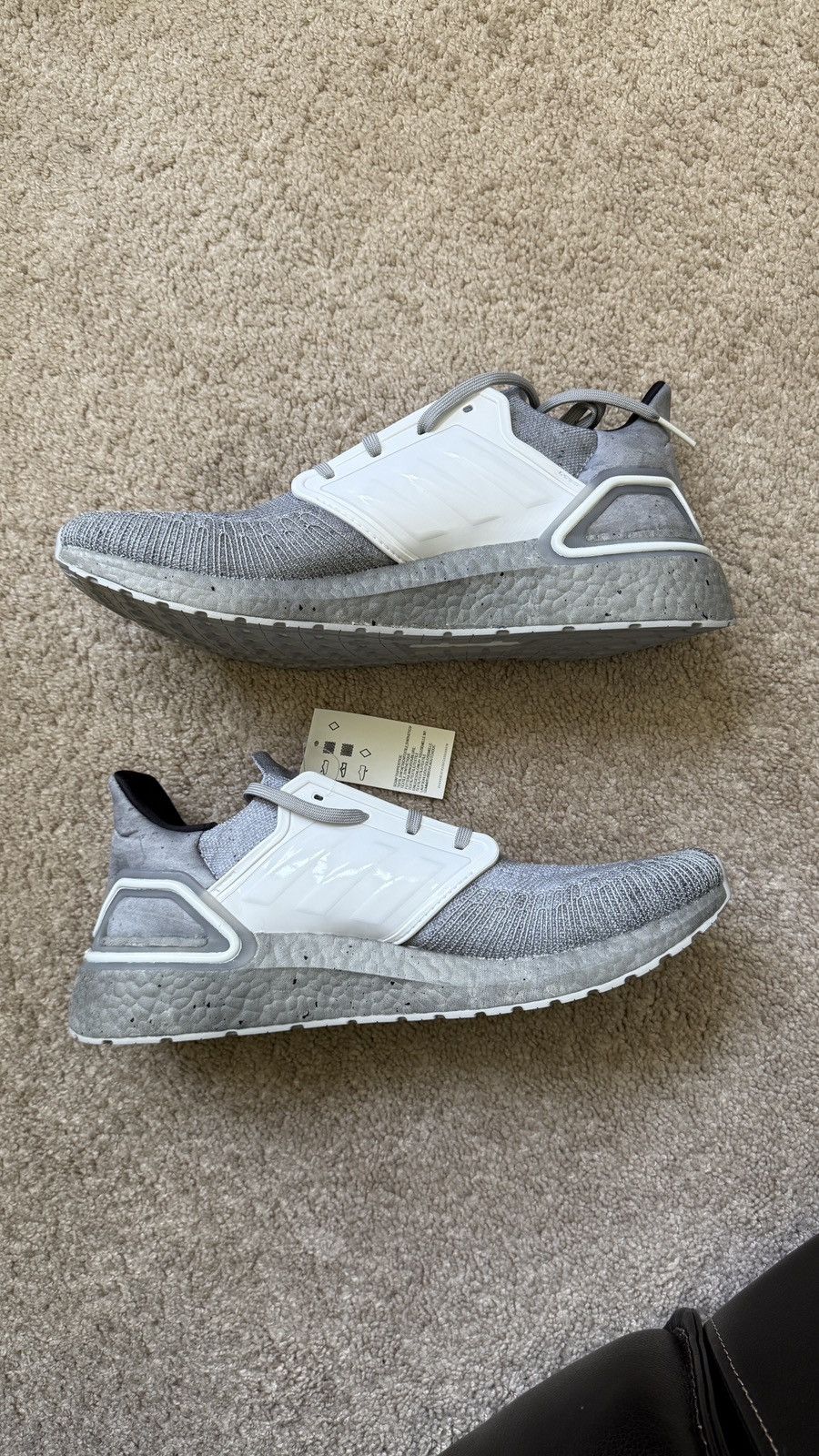 Adidas ULTRABOOST 20 X JAMES BOND Size US 12.5 / EU 45-46 - 2 Thumbnail