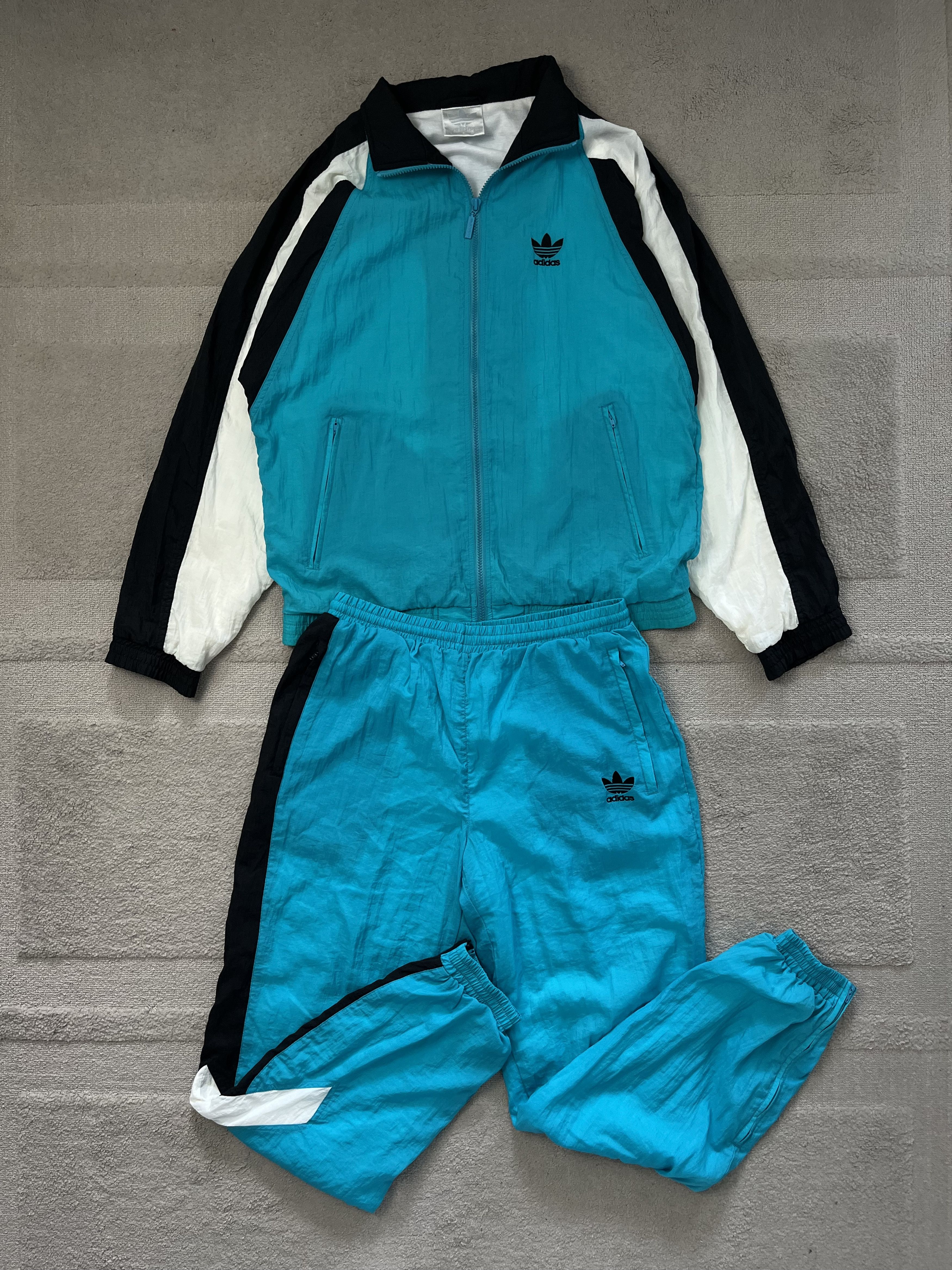 Vintage Adidas 90s Windbreaker Tracksuit Set Jacket Pants